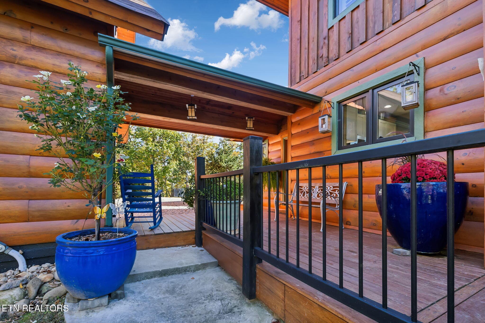 Breezeway - 1642 Little Cove Rd, Sevierville, TN 37862