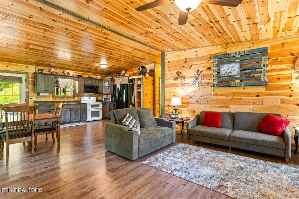 16-542 Whitman Hollow Rd - 542 Whitman Hollow Rd, LaFollette, TN 37766