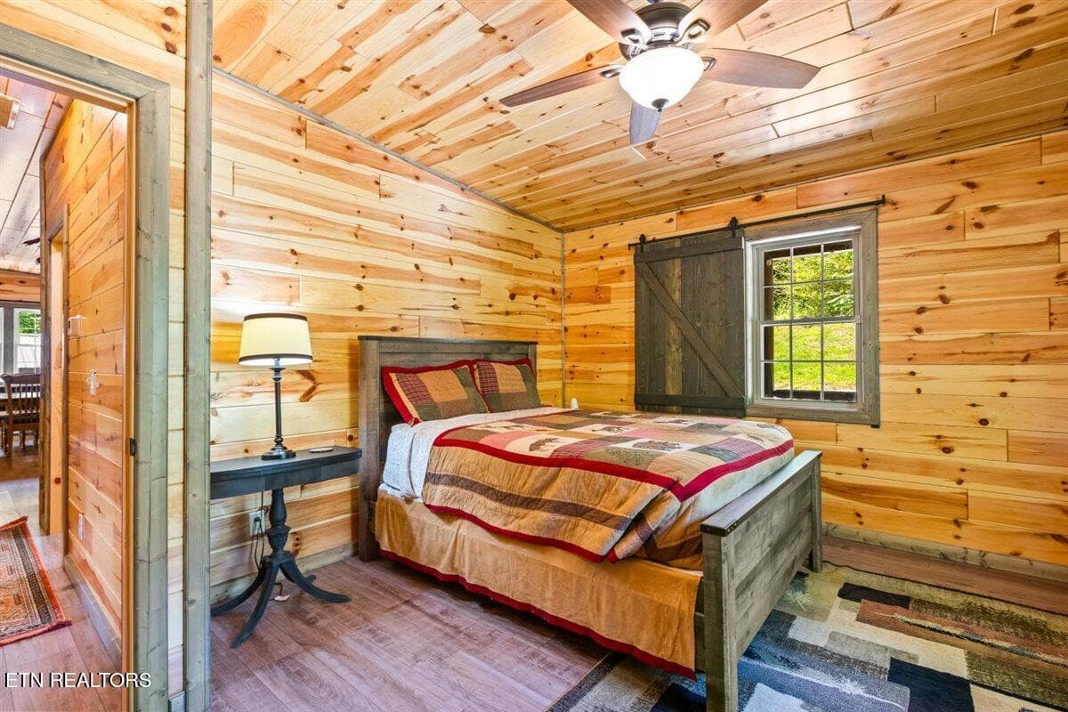 18-542 Whitman Hollow Rd - 542 Whitman Hollow Rd, LaFollette, TN 37766