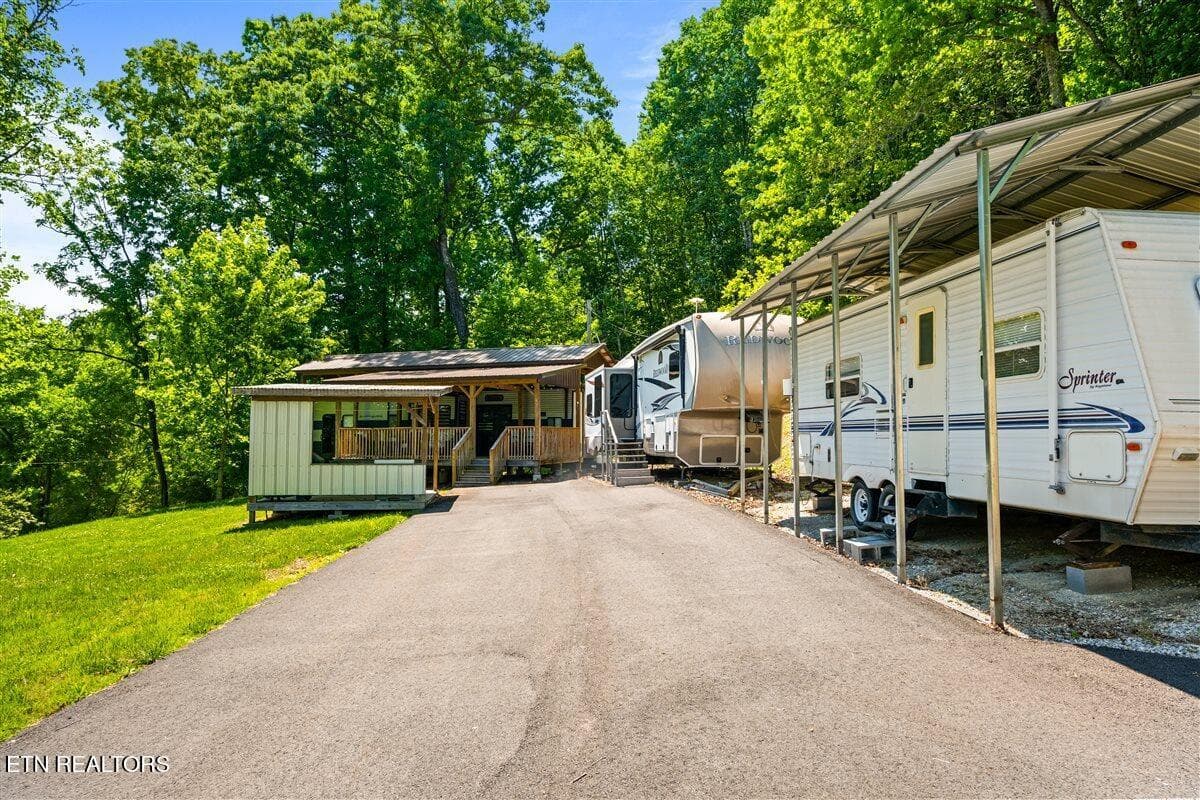49-542 Whitman Hollow Rd - 542 Whitman Hollow Rd, LaFollette, TN 37766