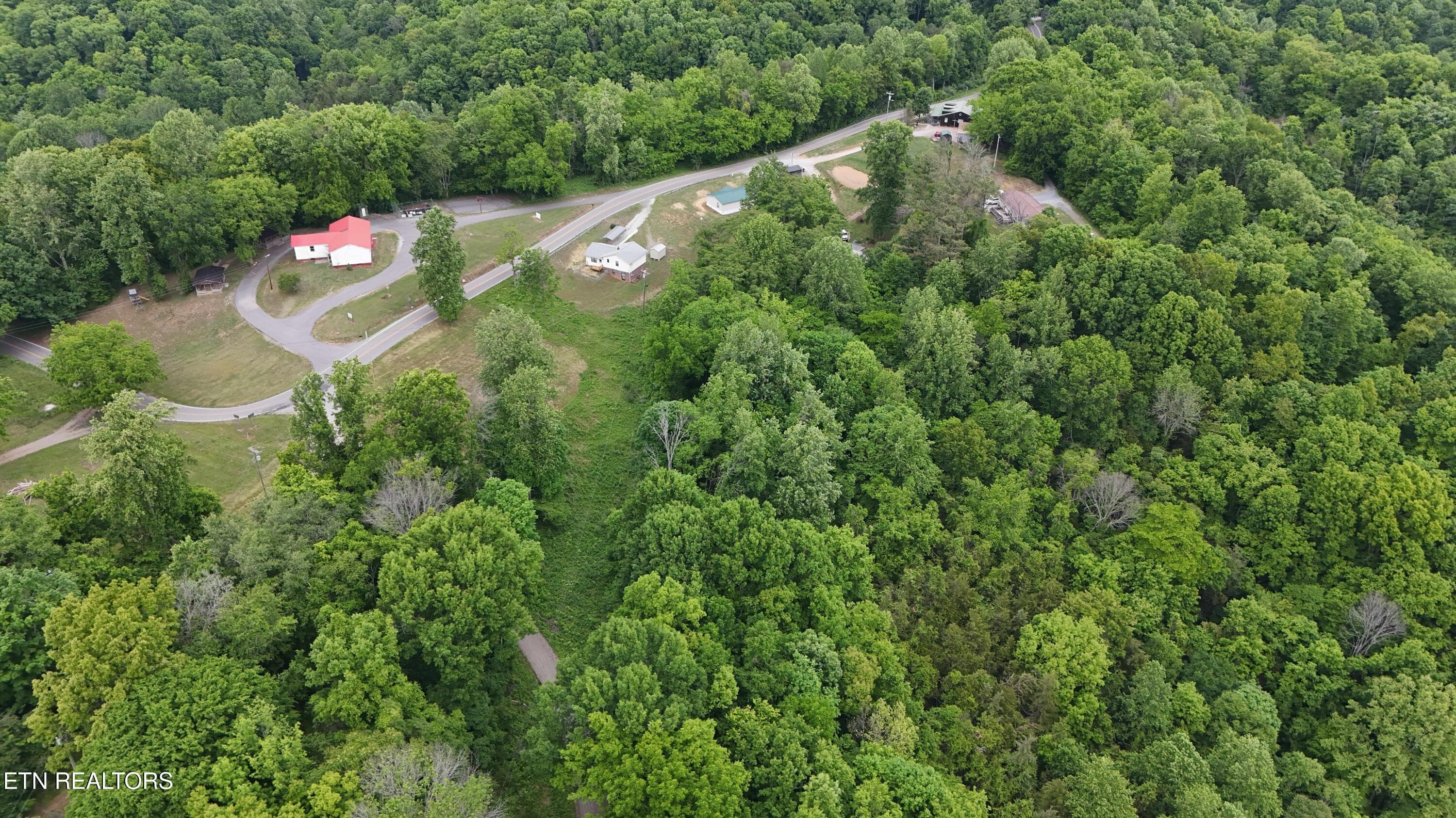 Freehill Rd -- Drone 3 - 1825 Freehill Rd, Celina, TN 38551