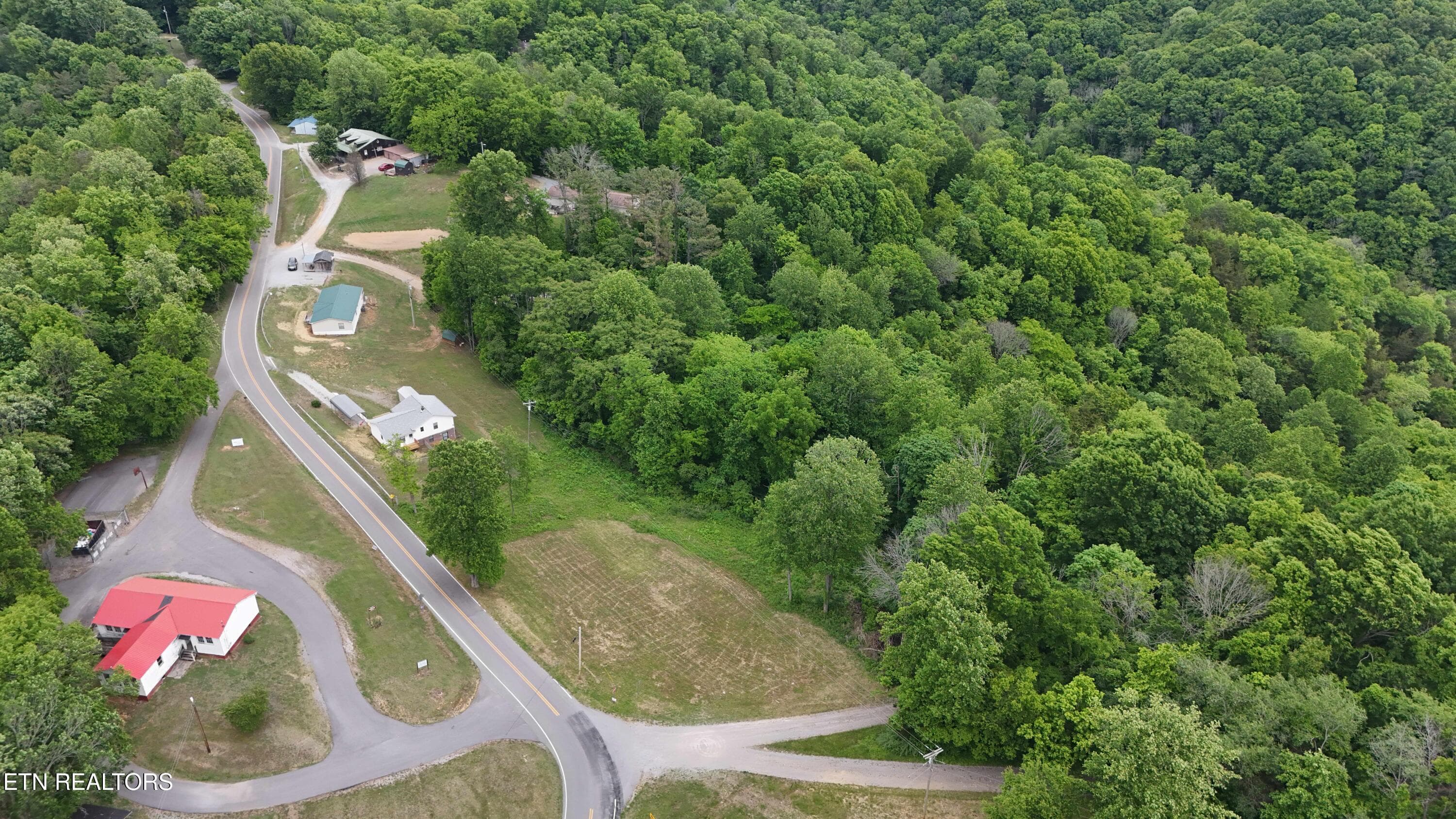 Freehill Rd -- Drone 5 - 1825 Freehill Rd, Celina, TN 38551