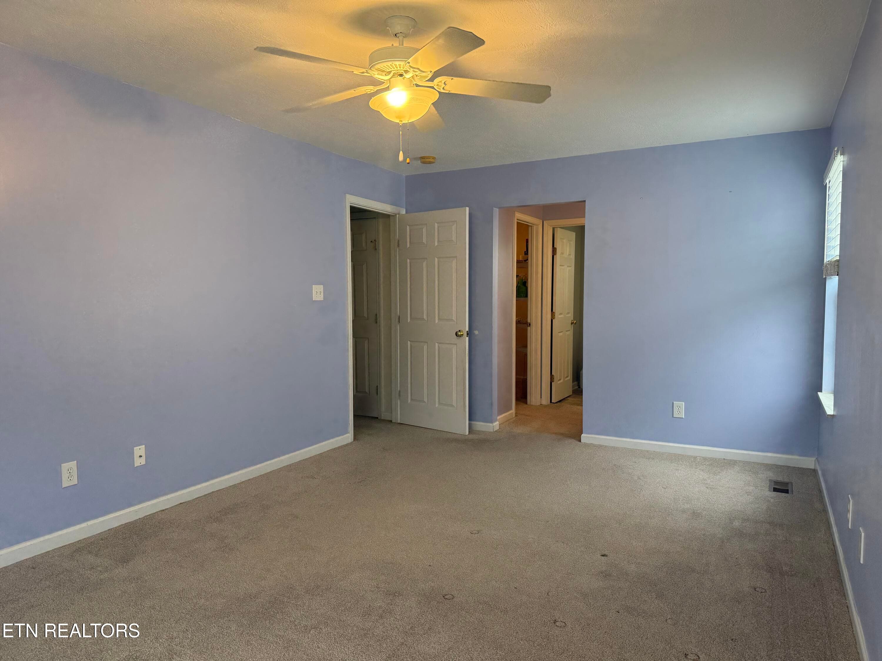 Owners Bedroom 1 - 7847 Dawnview Rd, Powell, TN 37849