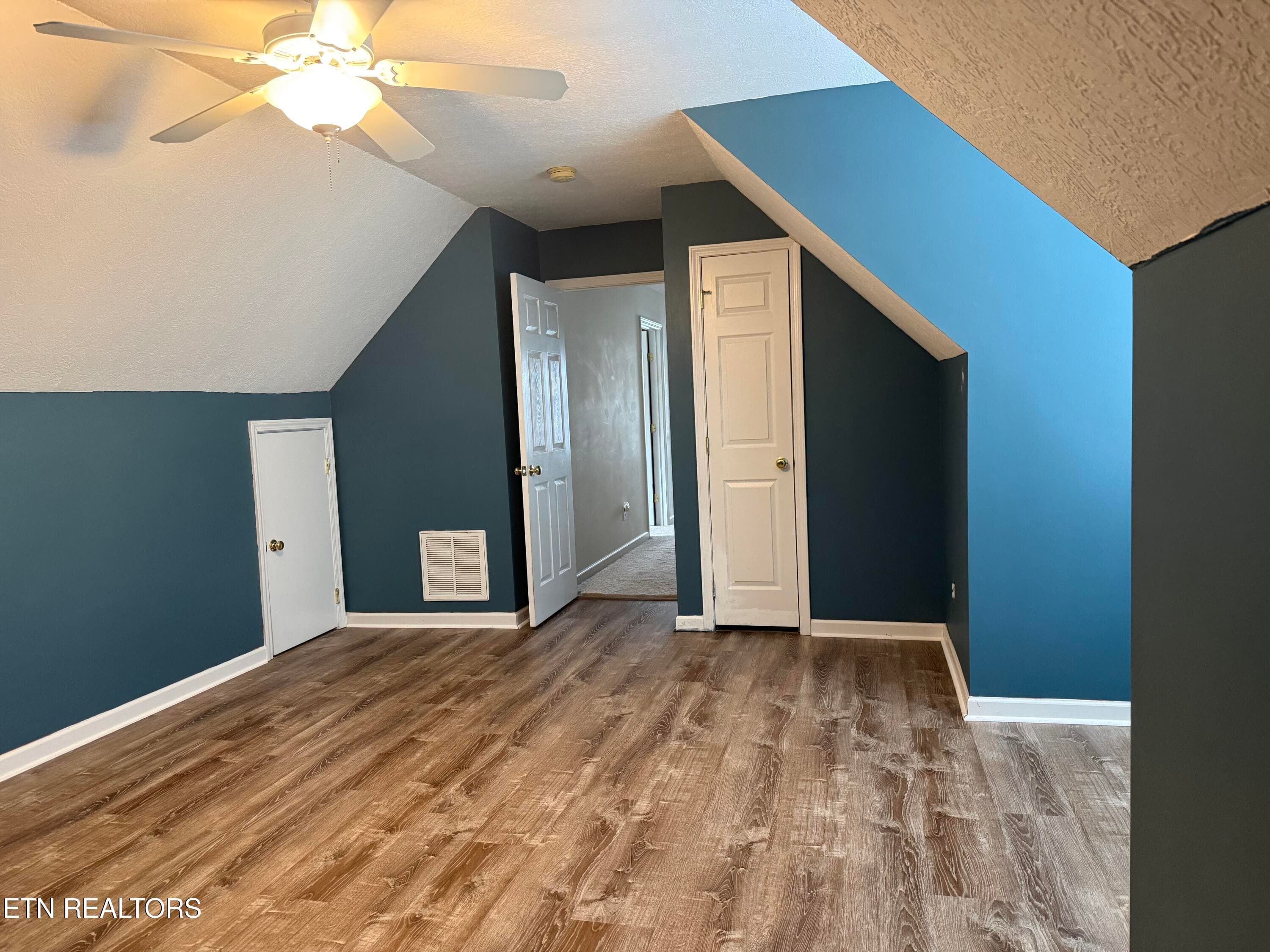 Bonus Room 1 - 7847 Dawnview Rd, Powell, TN 37849