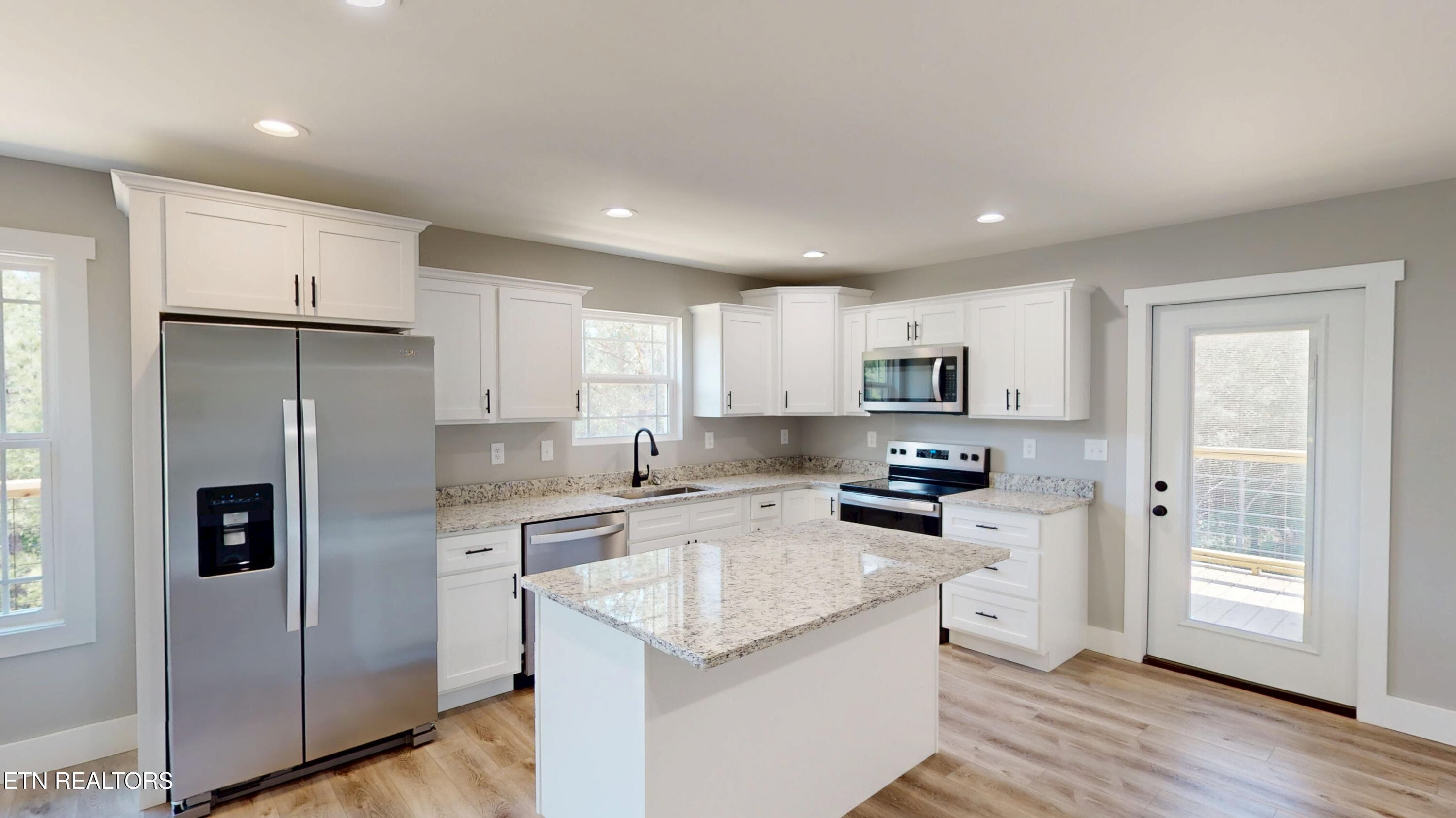 6-Kitchen 1 - 328 Sunny View Rd, Dayton, TN 37321