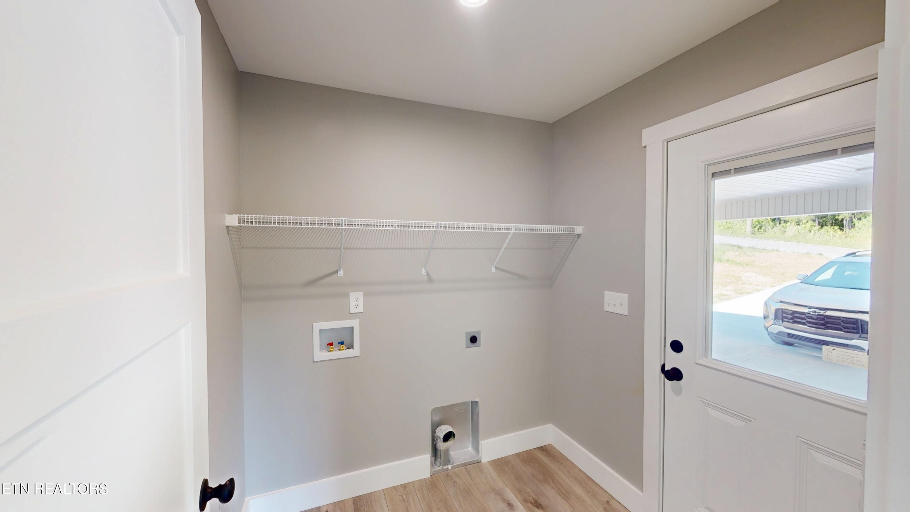 8-Laundry Room - 328 Sunny View Rd, Dayton, TN 37321