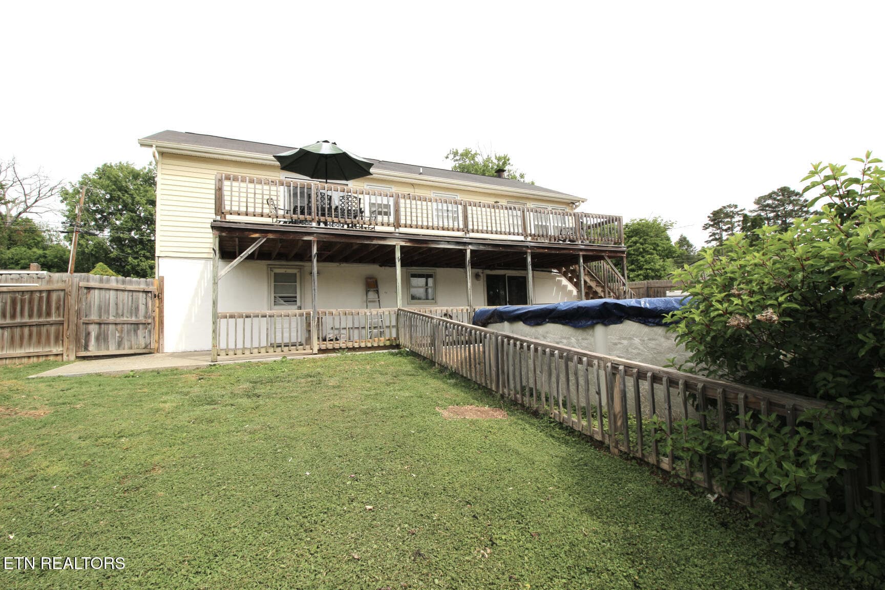 Backyard 3 - 5801 Outer Drive, Knoxville, TN 37921, Knoxville