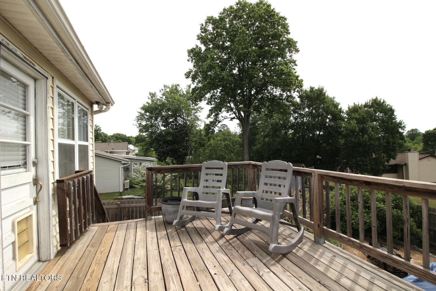 Deck 5 - 5801 Outer Drive, Knoxville, TN 37921, Knoxville
