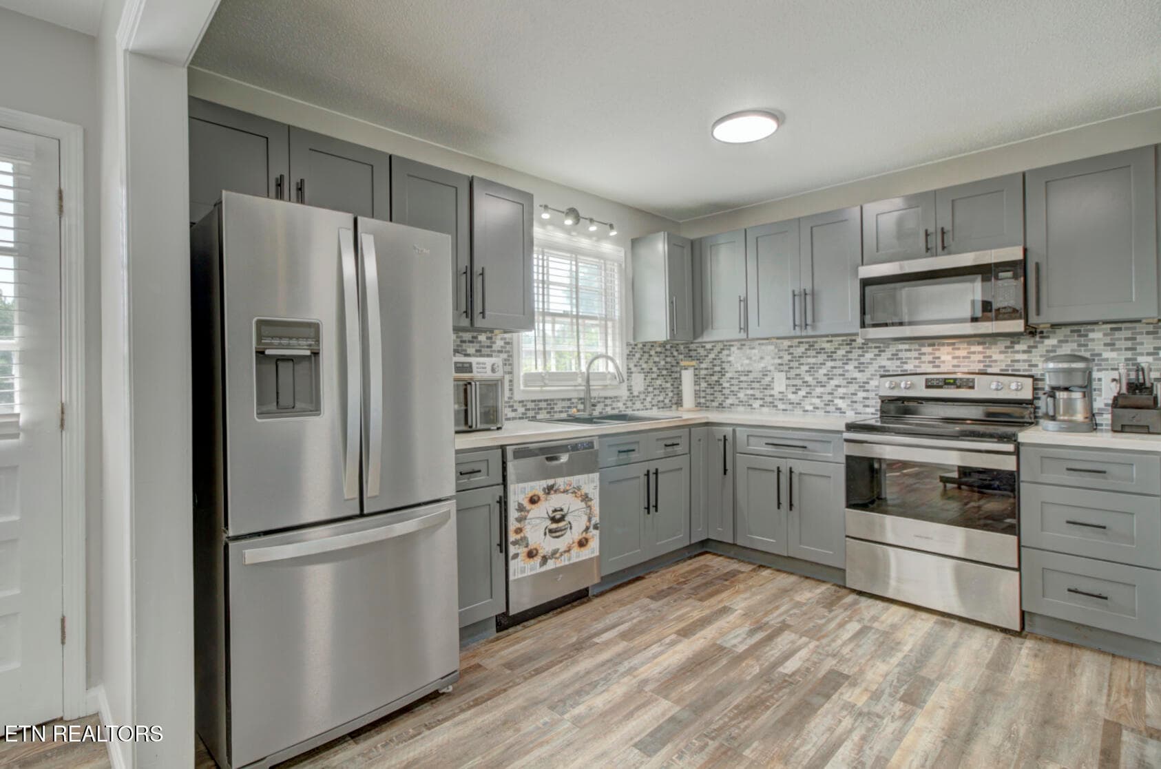 Kitchen 2 - 5801 Outer Drive, Knoxville, TN 37921, Knoxville