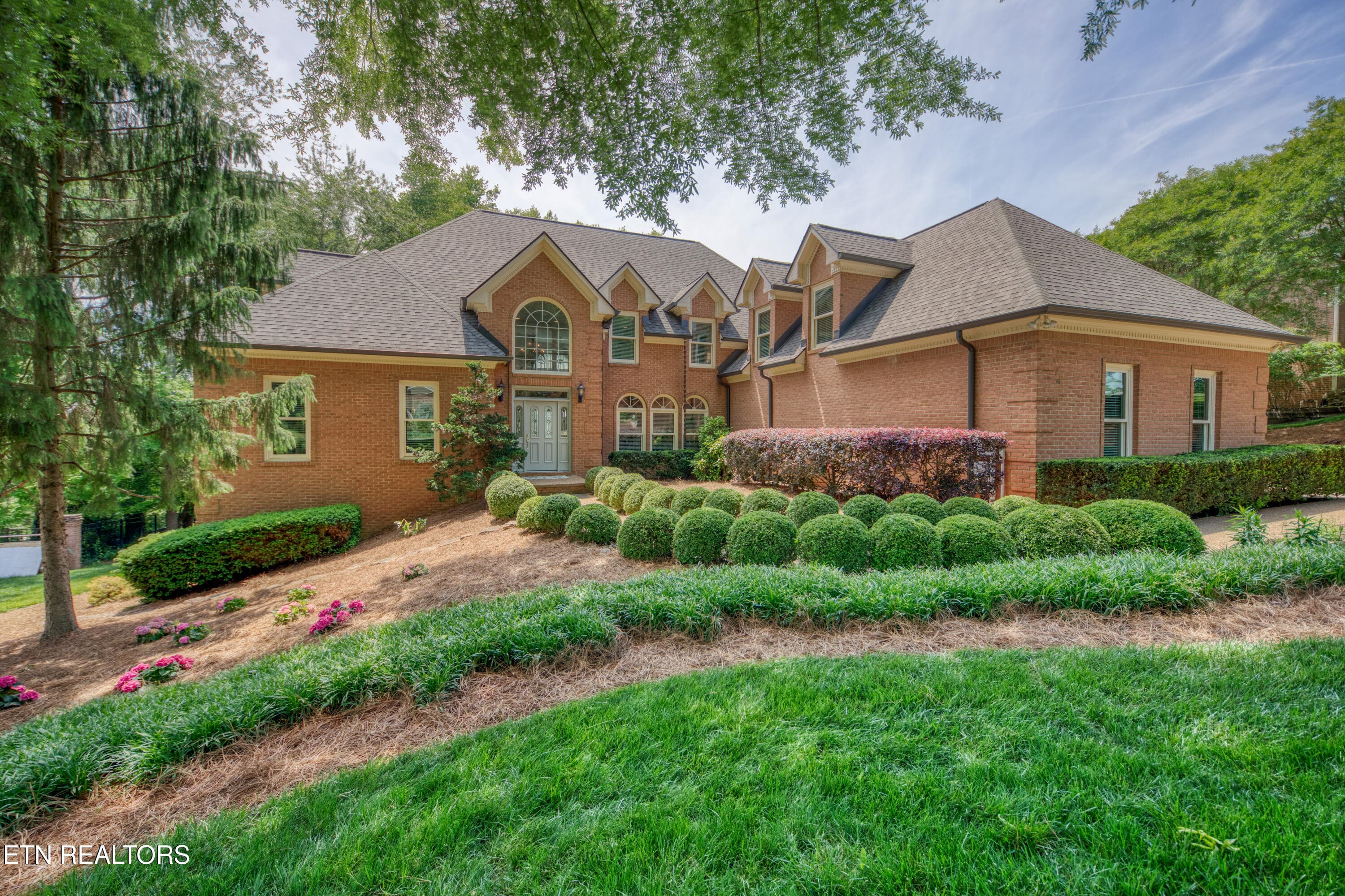 1946 River Sound Drive, Knoxville, TN 37922