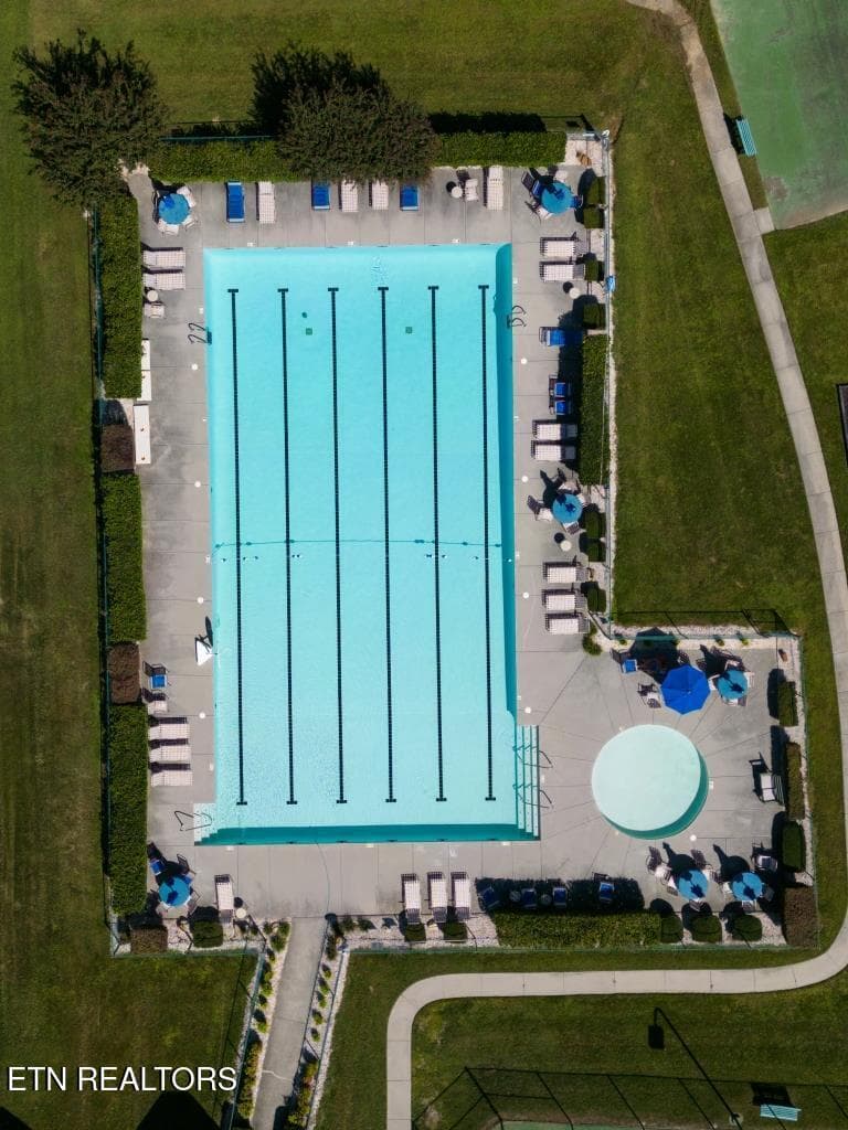 Club Pool - Royal Troon Circle -04 Lo Re - 85 Royal Troon Circle, Oak Ridge, TN 37830