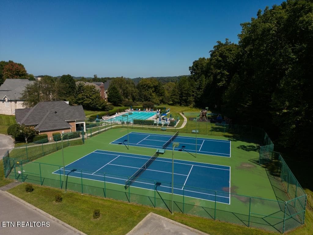 Club Tennis Courts - Royal Troon Circle - 85 Royal Troon Circle, Oak Ridge, TN 37830