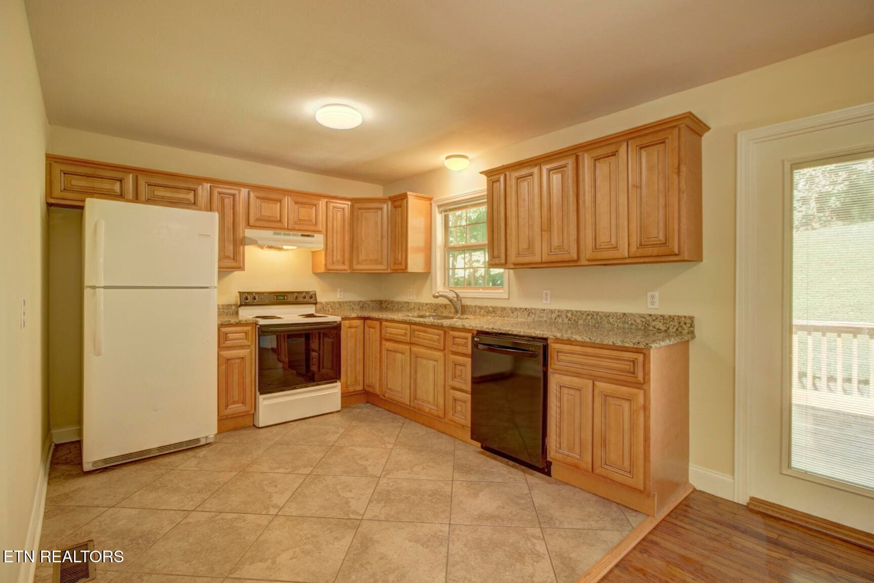 Granite Countertops - 1603 Hope Way, Knoxville, TN 37909, Knoxville