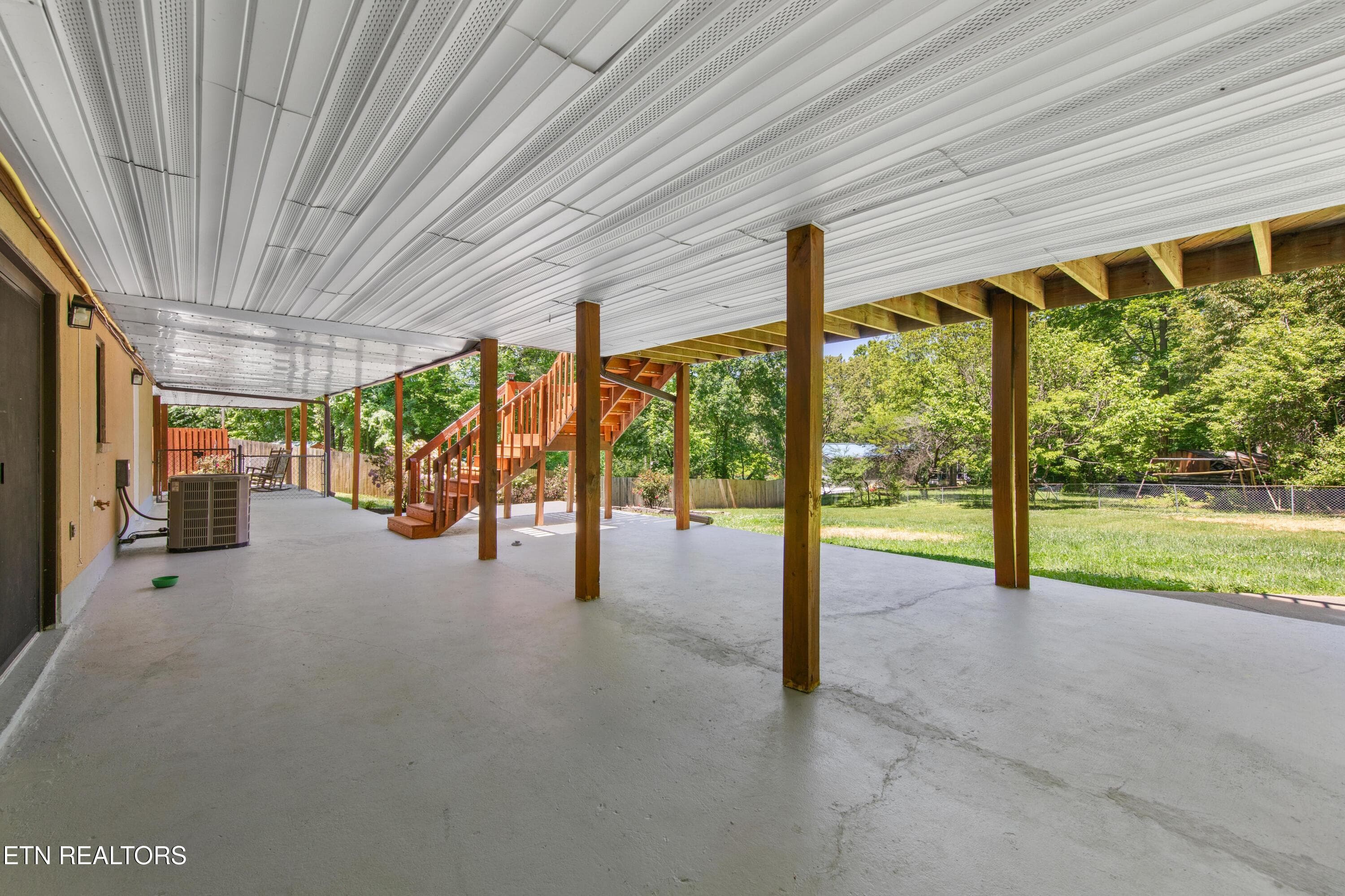 030A8841 - 235 S Ridge Rd, Knoxville, TN 37920