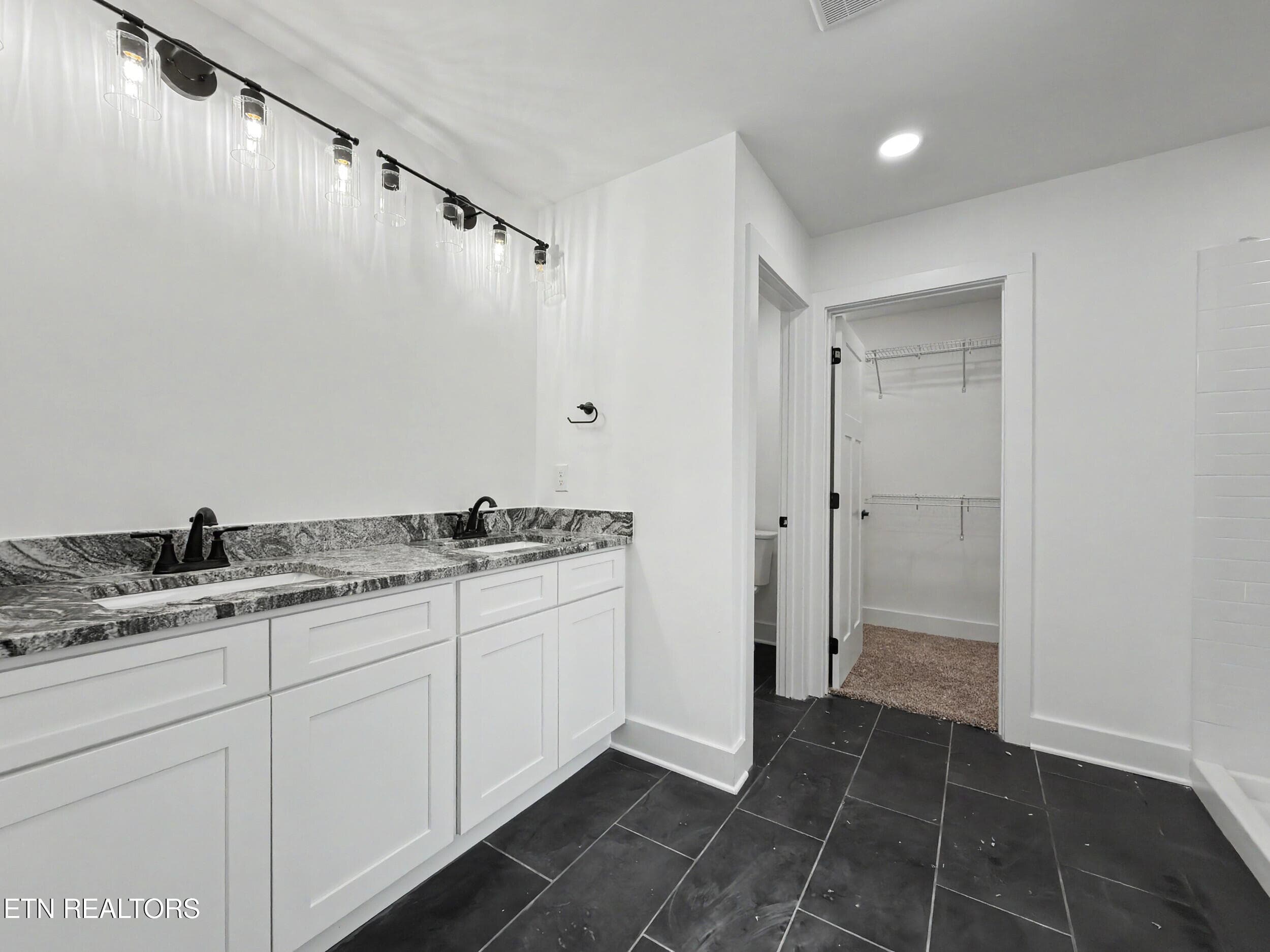 34_18 - 5317 Arza Lane, Knoxville, TN 37918, Knoxville