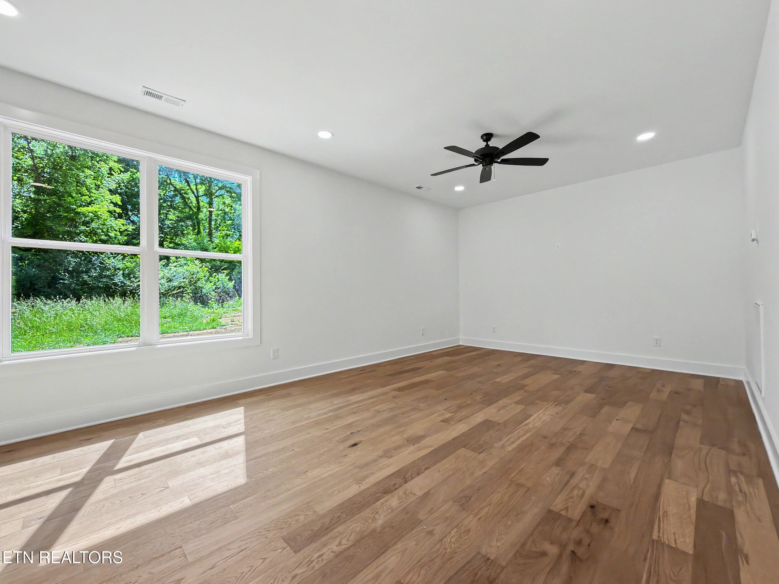 37_22 - 5317 Arza Lane, Knoxville, TN 37918, Knoxville