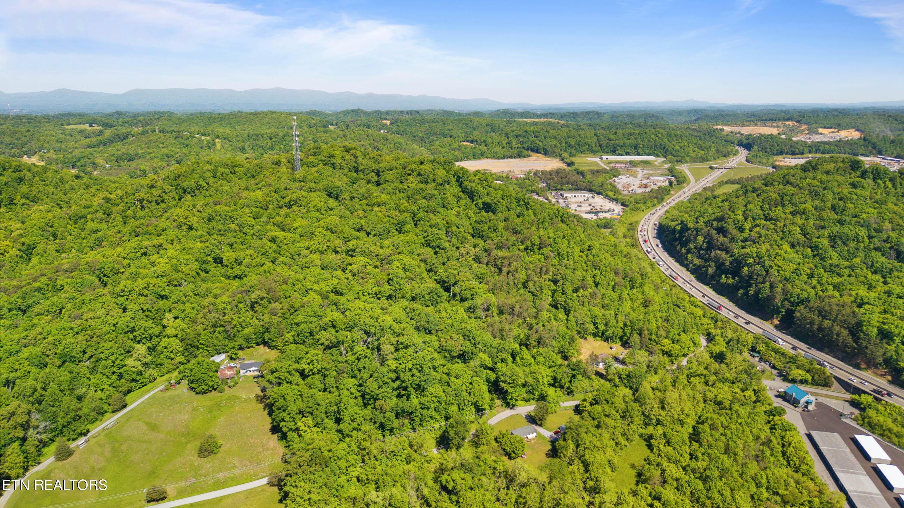 dji_20260508105432_0062_d[1] - 1209 E Bullrun Valley Drive, Powell, TN 37849