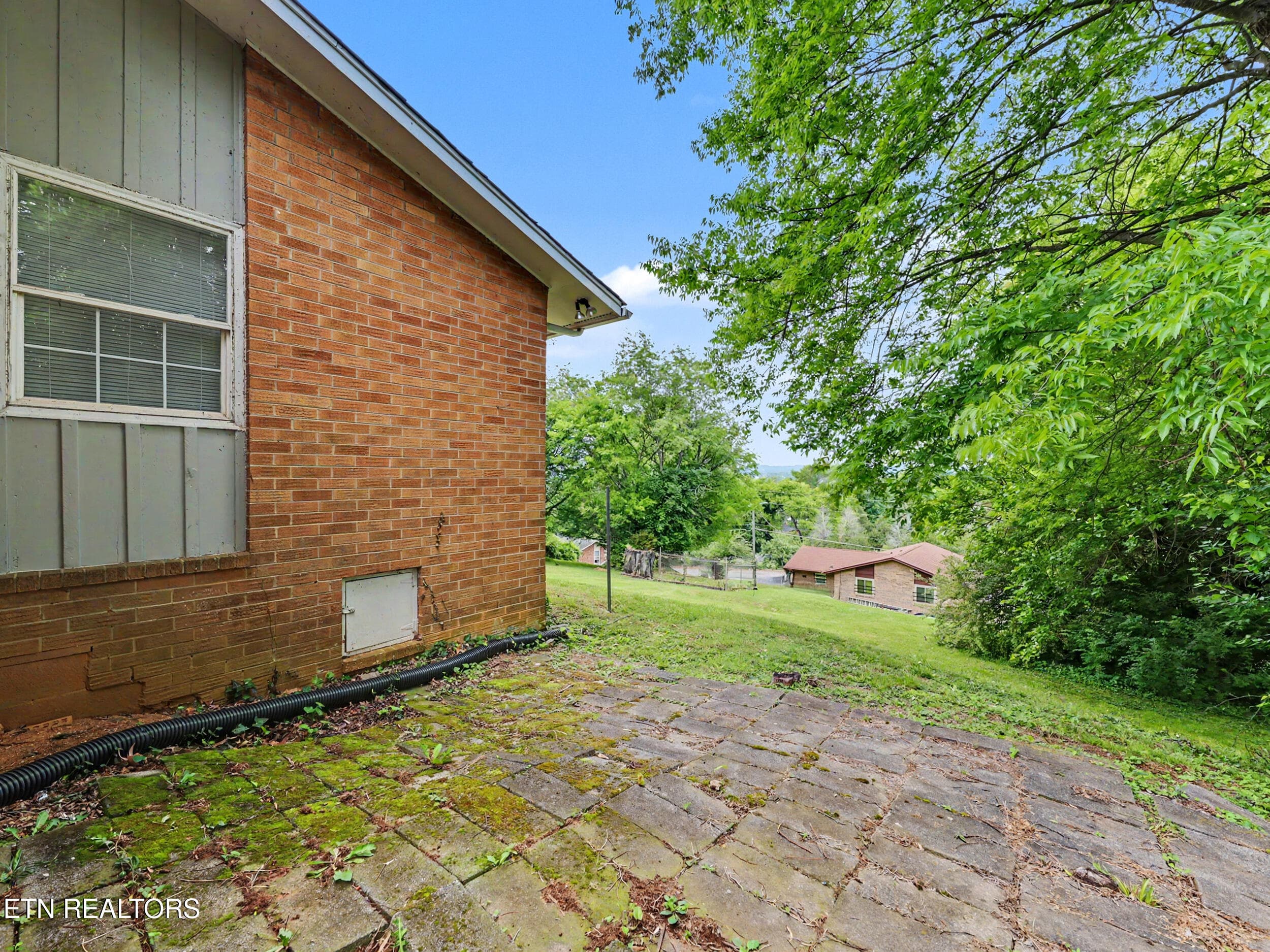 24_img_3012 - 1817 Rosedale Ave, Knoxville, TN 37915, Knoxville