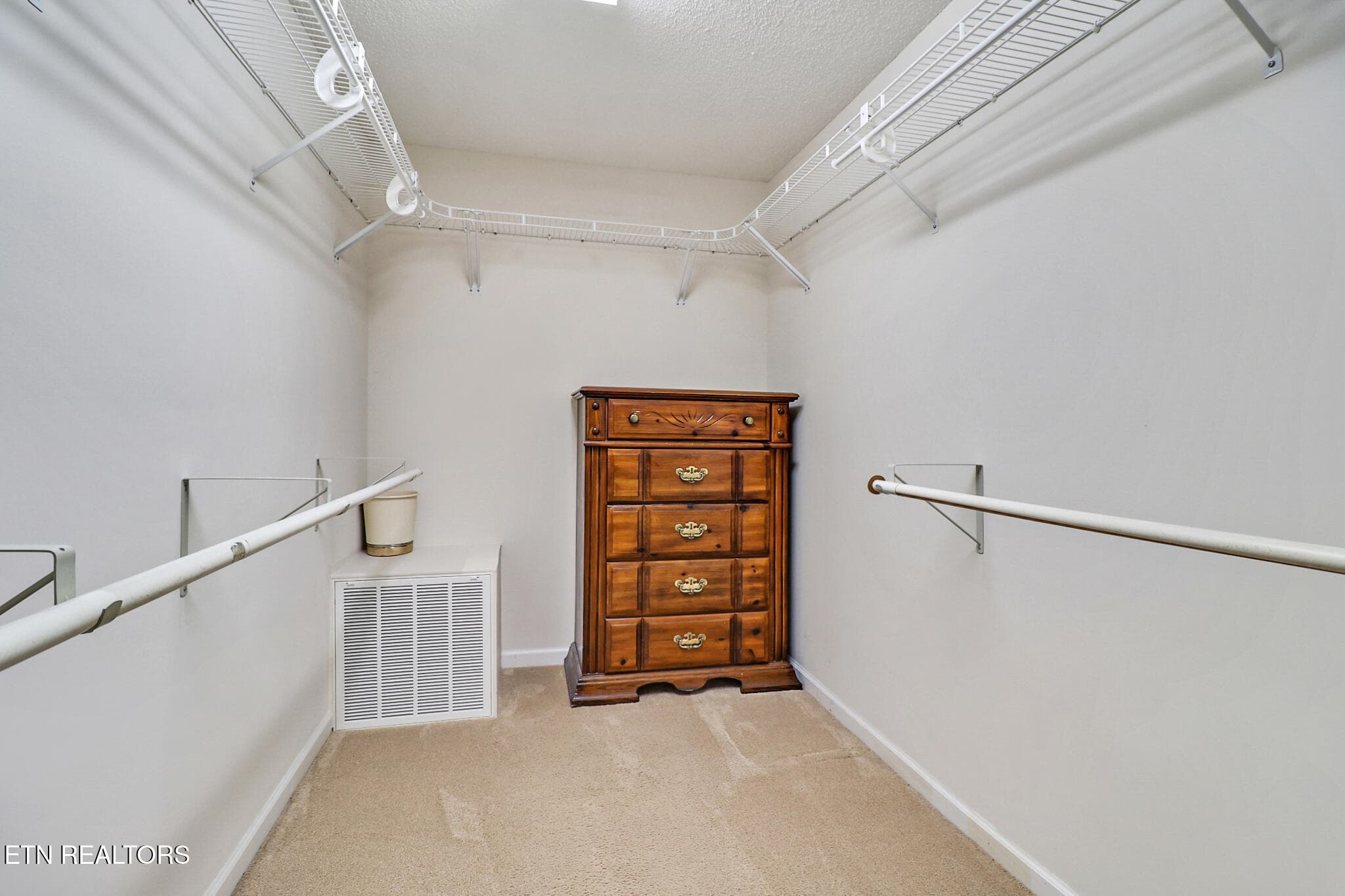 n44a9702-n44a9706 - 109 Huntington Drive, Fairfield Glade, TN 38558