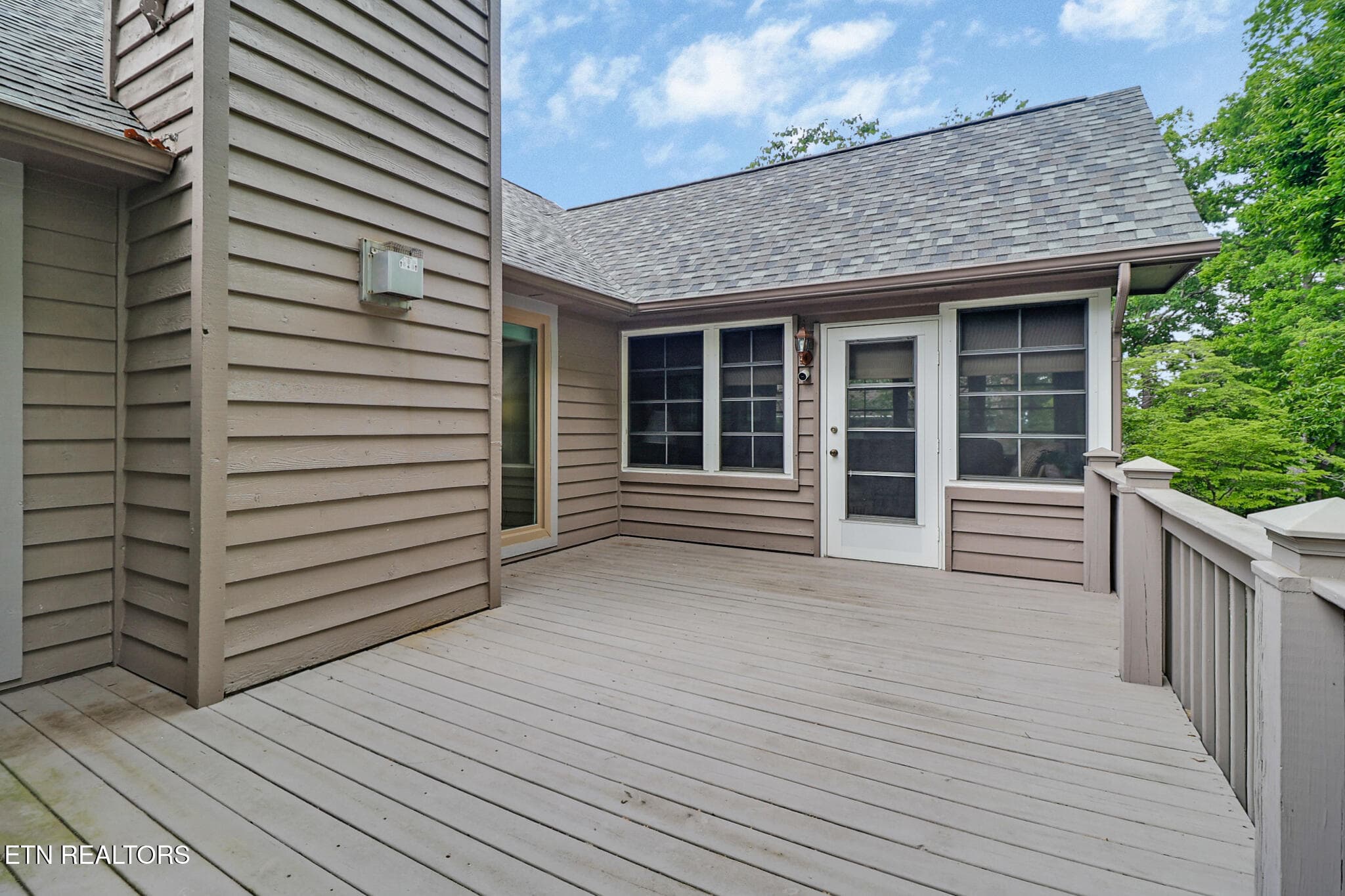 n44a9817-n44a9821 - 109 Huntington Drive, Fairfield Glade, TN 38558
