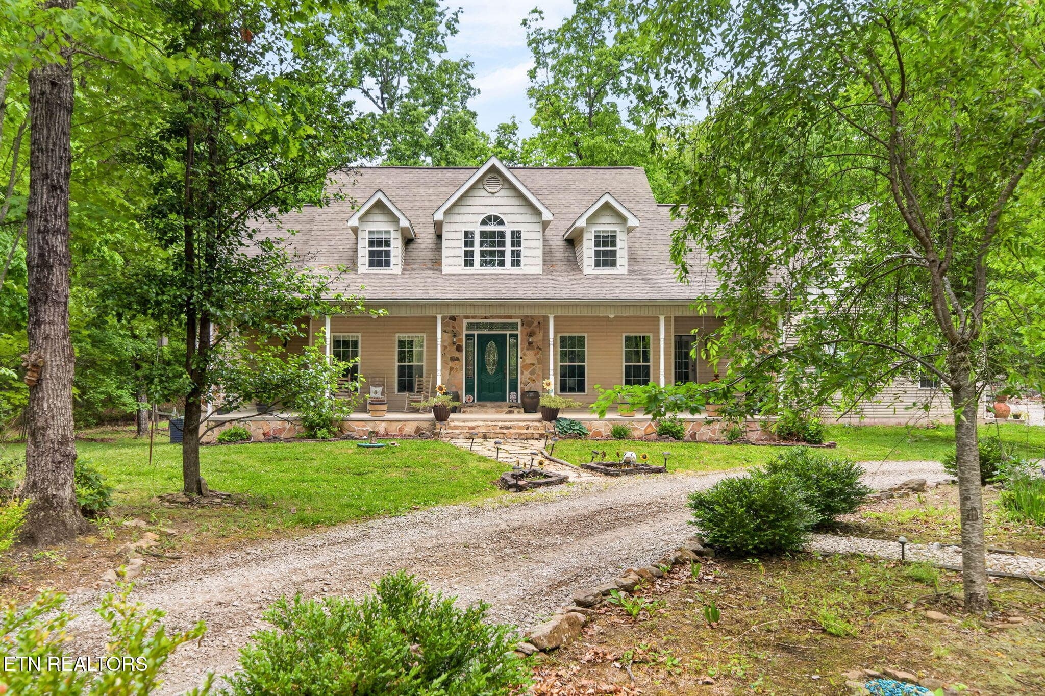 3-web-or-mls-500 Cliff Park Rd_009_TNPC - 500 Cliff Park Rd, Monterey, TN 38574