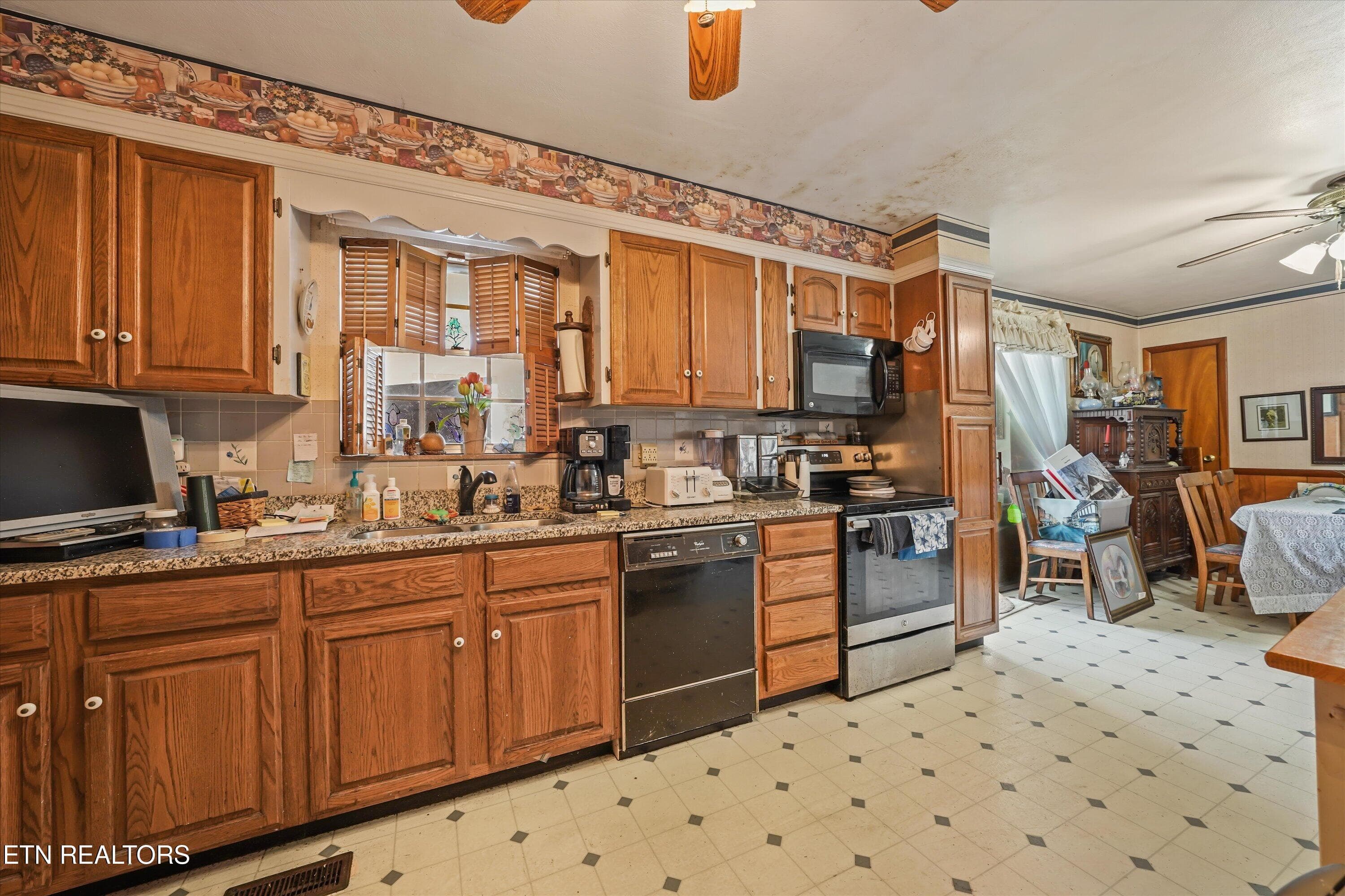 11-111 Harmon Rd 13 - 111 Harmon Rd, Maryville, TN 37804