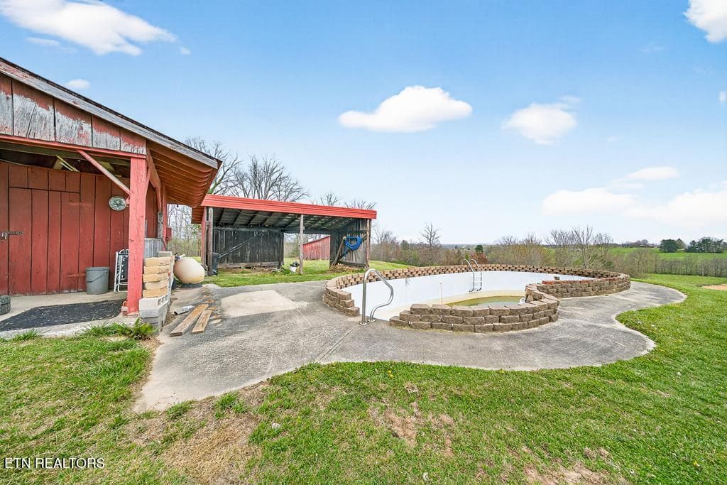 243206_34 - 28599 Tennessee 30, Pikeville, TN 37367