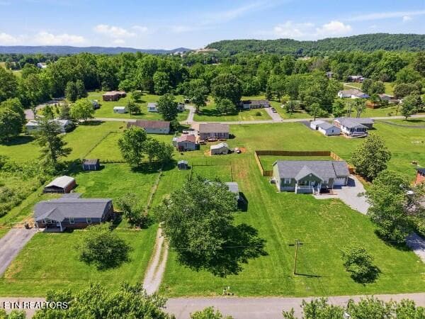 149448023-lr - 163 Haley Ave, Doyle, TN 38559