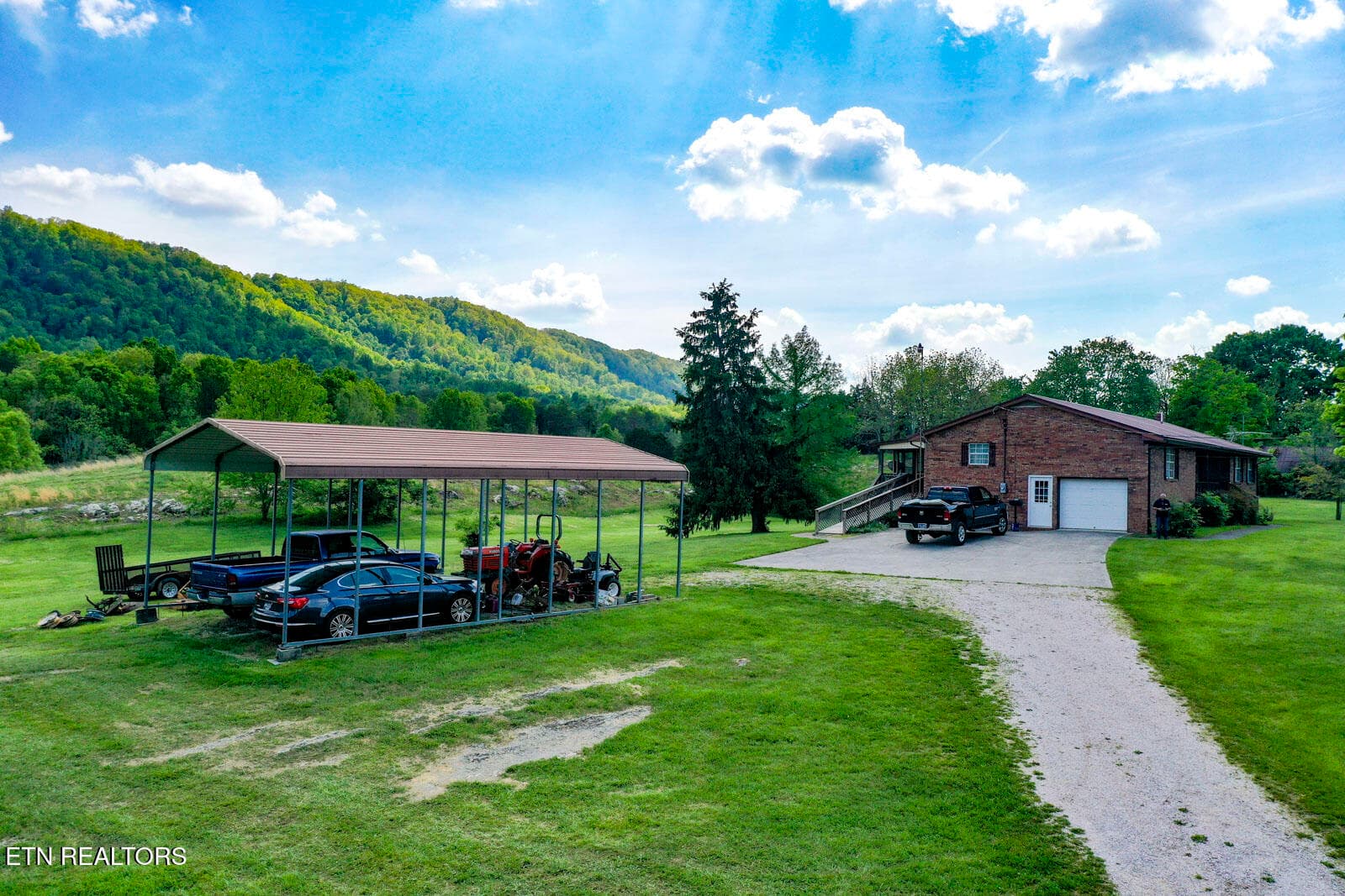 30 - 6259 Tennessee 131, Washburn, TN 37888, Washburn