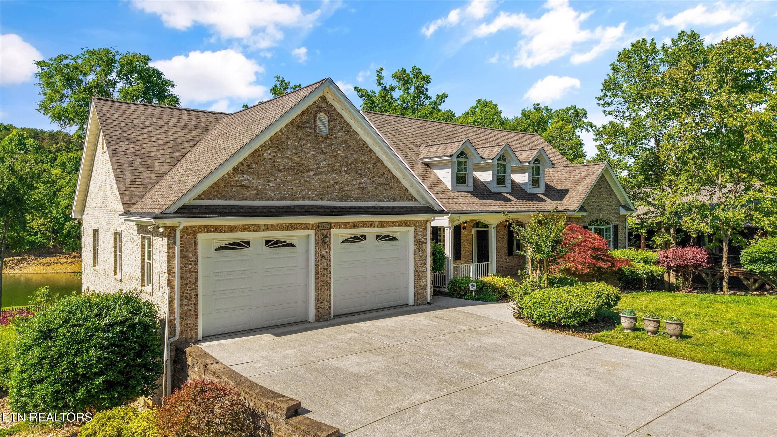 02-2177 Riverview Dr 13 - 2177 Riverview Drive, Dandridge, TN 37725, Dandridge