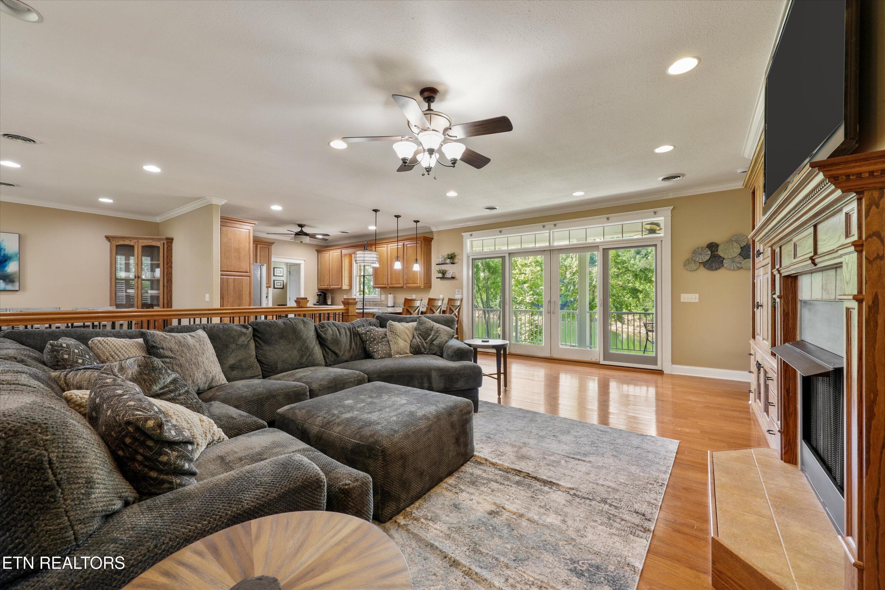 09-2177 Riverview Dr 17 - 2177 Riverview Drive, Dandridge, TN 37725, Dandridge