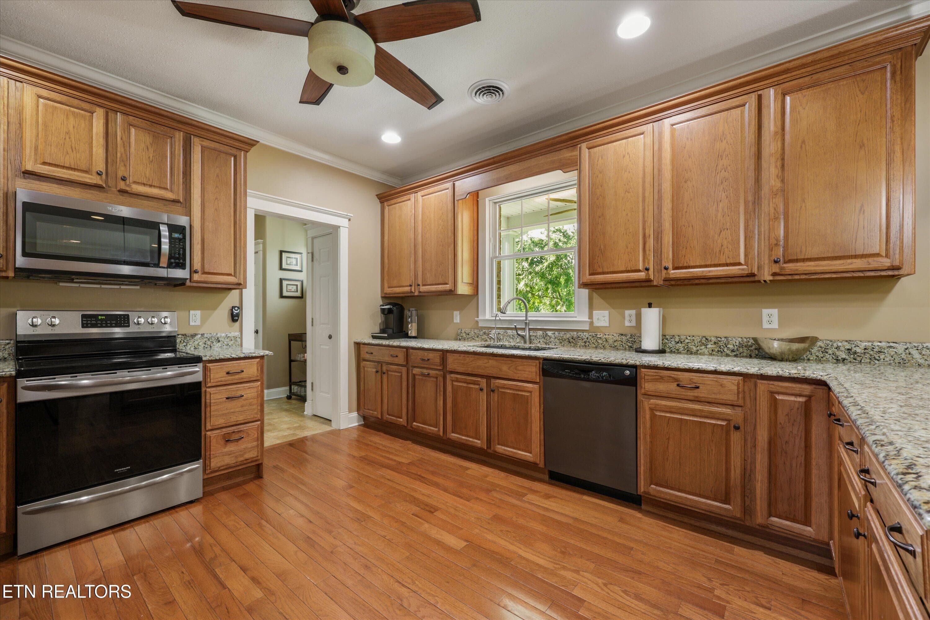 13-2177 Riverview Dr 26 - 2177 Riverview Drive, Dandridge, TN 37725, Dandridge