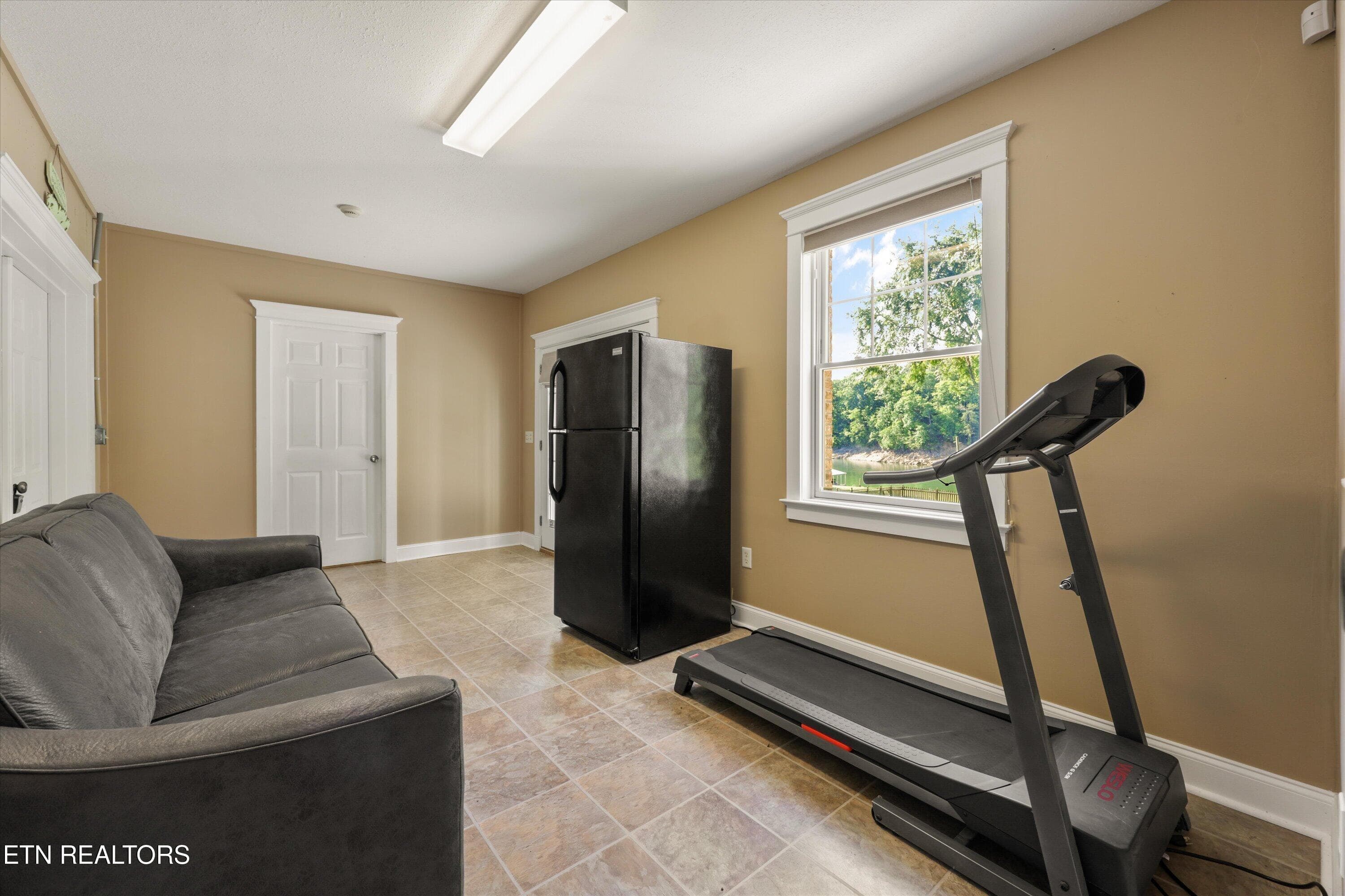 30-2177 Riverview Dr 38 - 2177 Riverview Drive, Dandridge, TN 37725, Dandridge