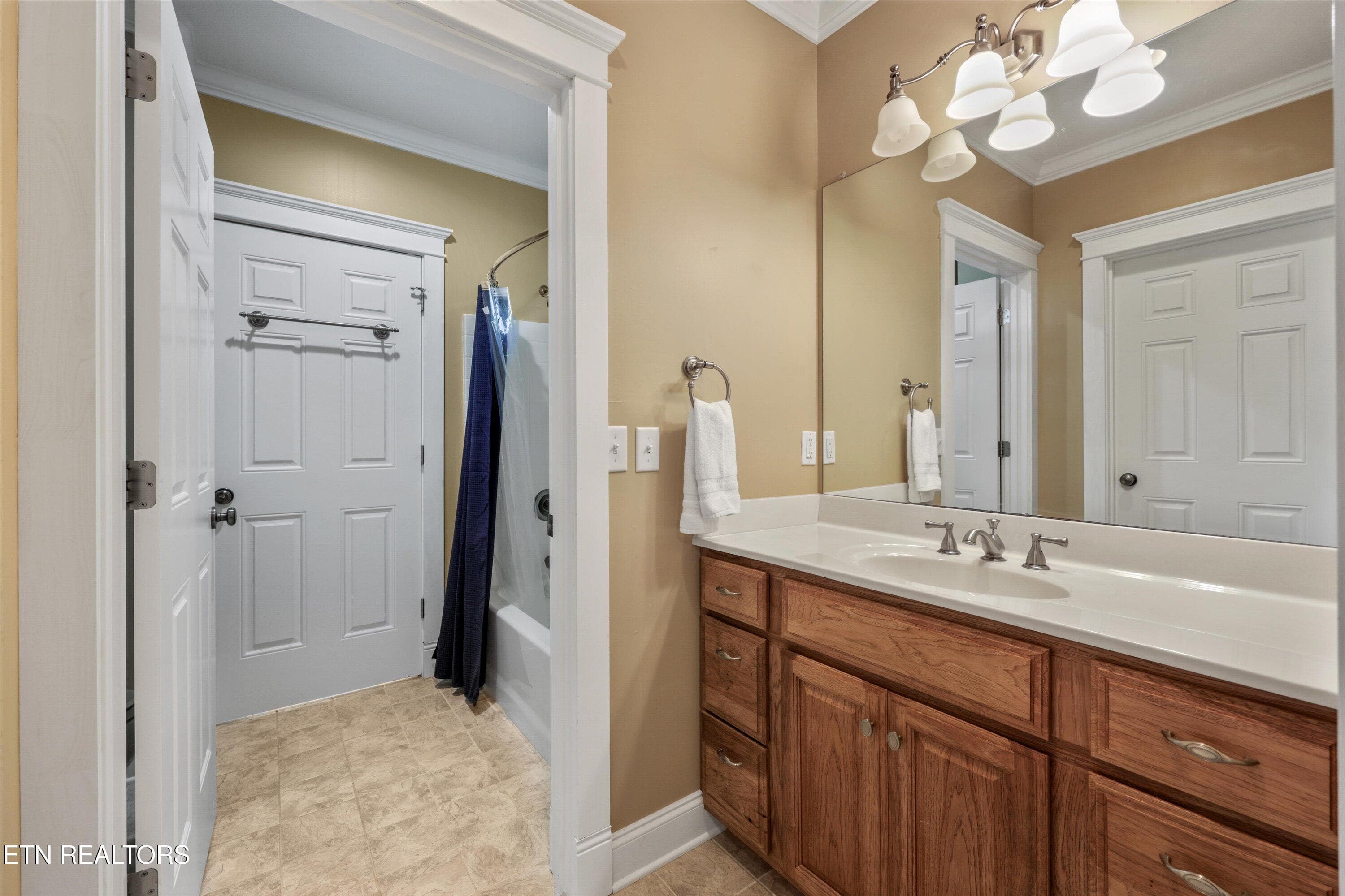 35-2177 Riverview Dr 43 - 2177 Riverview Drive, Dandridge, TN 37725, Dandridge