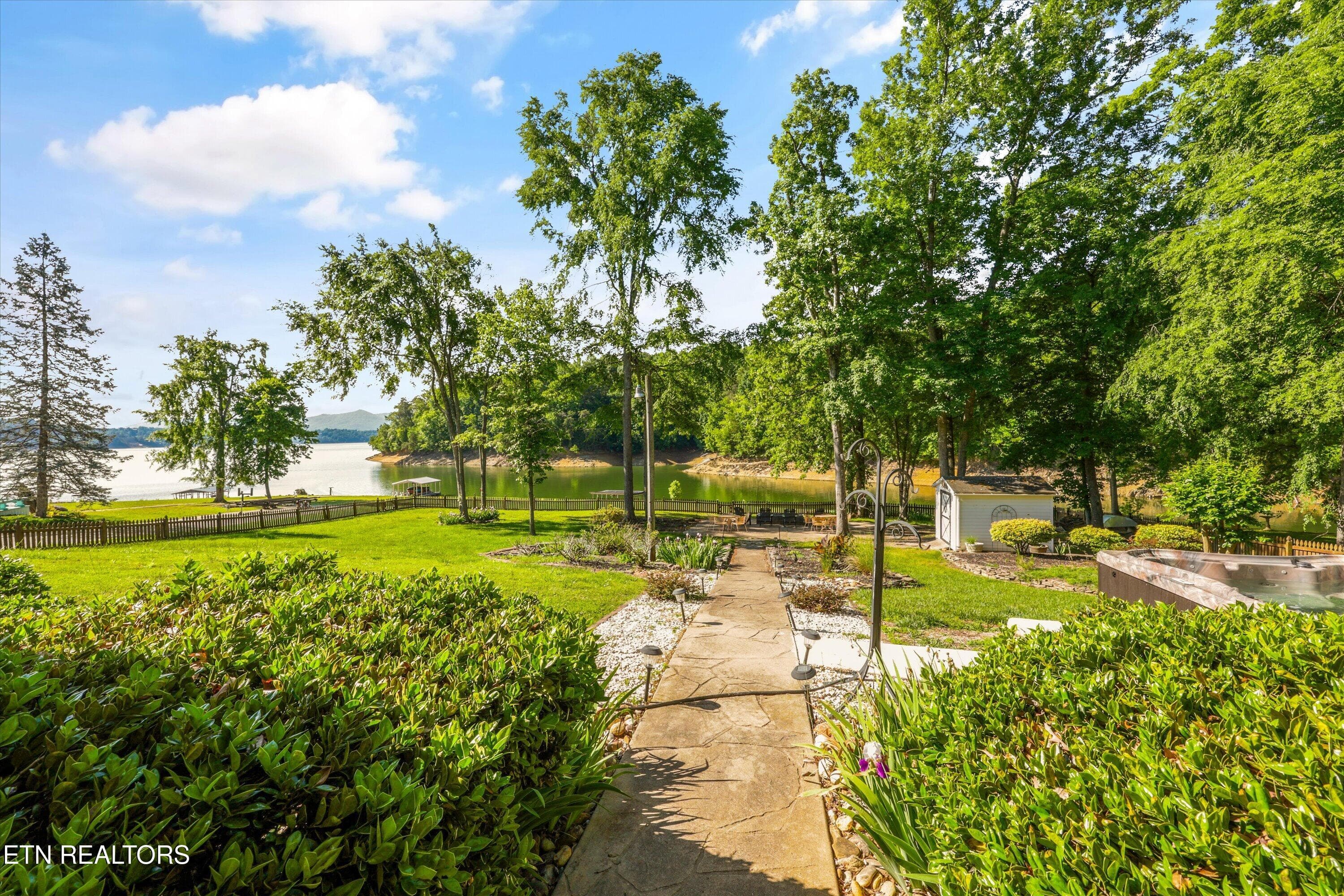 37-2177 Riverview Dr 45 - 2177 Riverview Drive, Dandridge, TN 37725, Dandridge