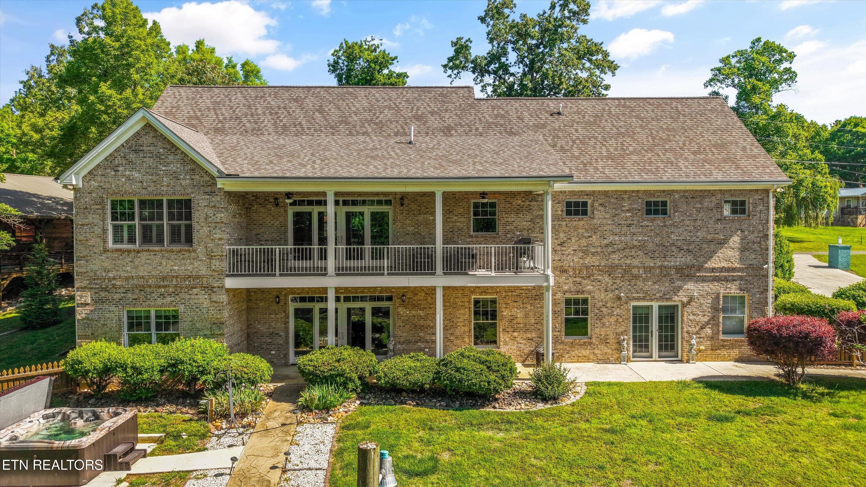 43-2177 Riverview Dr 01 - 2177 Riverview Drive, Dandridge, TN 37725, Dandridge