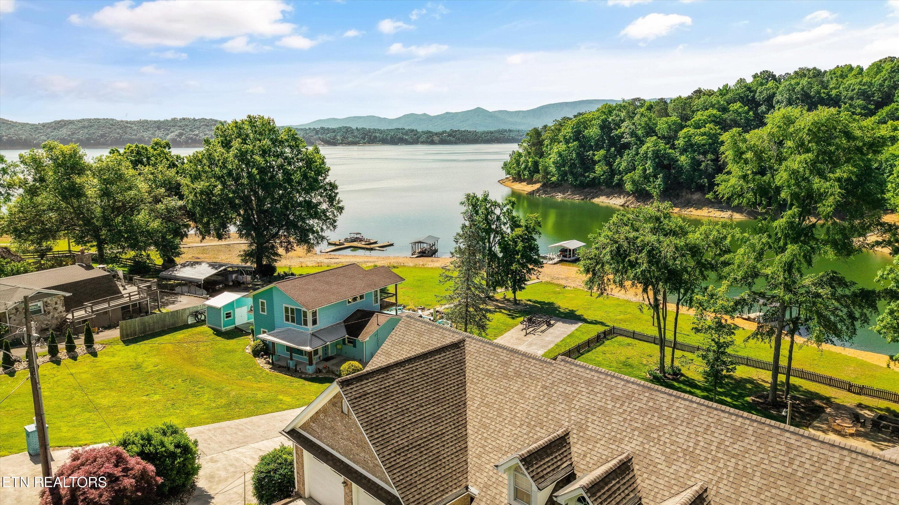 51-2177 Riverview Dr 06 - 2177 Riverview Drive, Dandridge, TN 37725, Dandridge