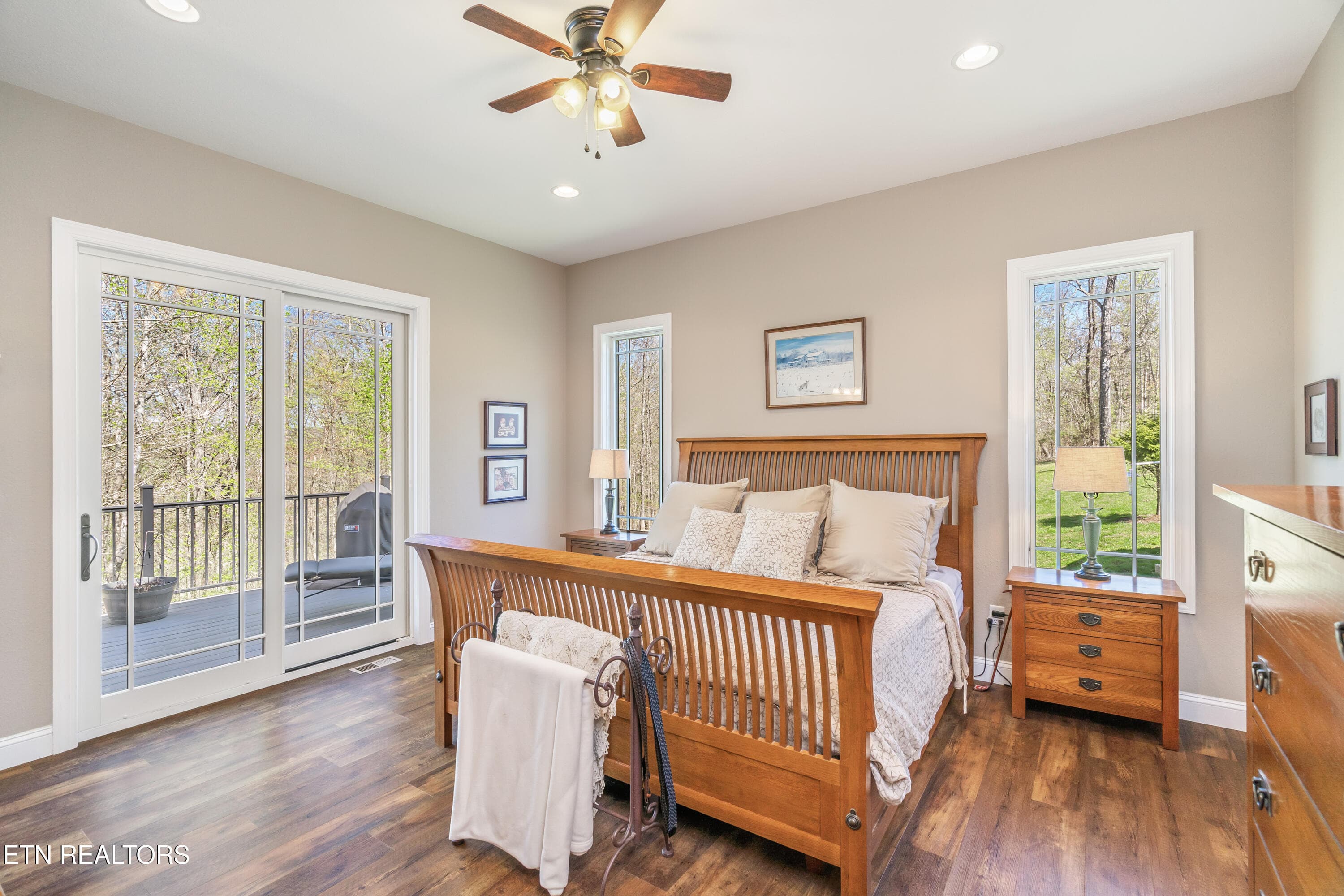 MASTER BED RETREAT - 195 Kennedys Lp, LaFollette, TN 37766