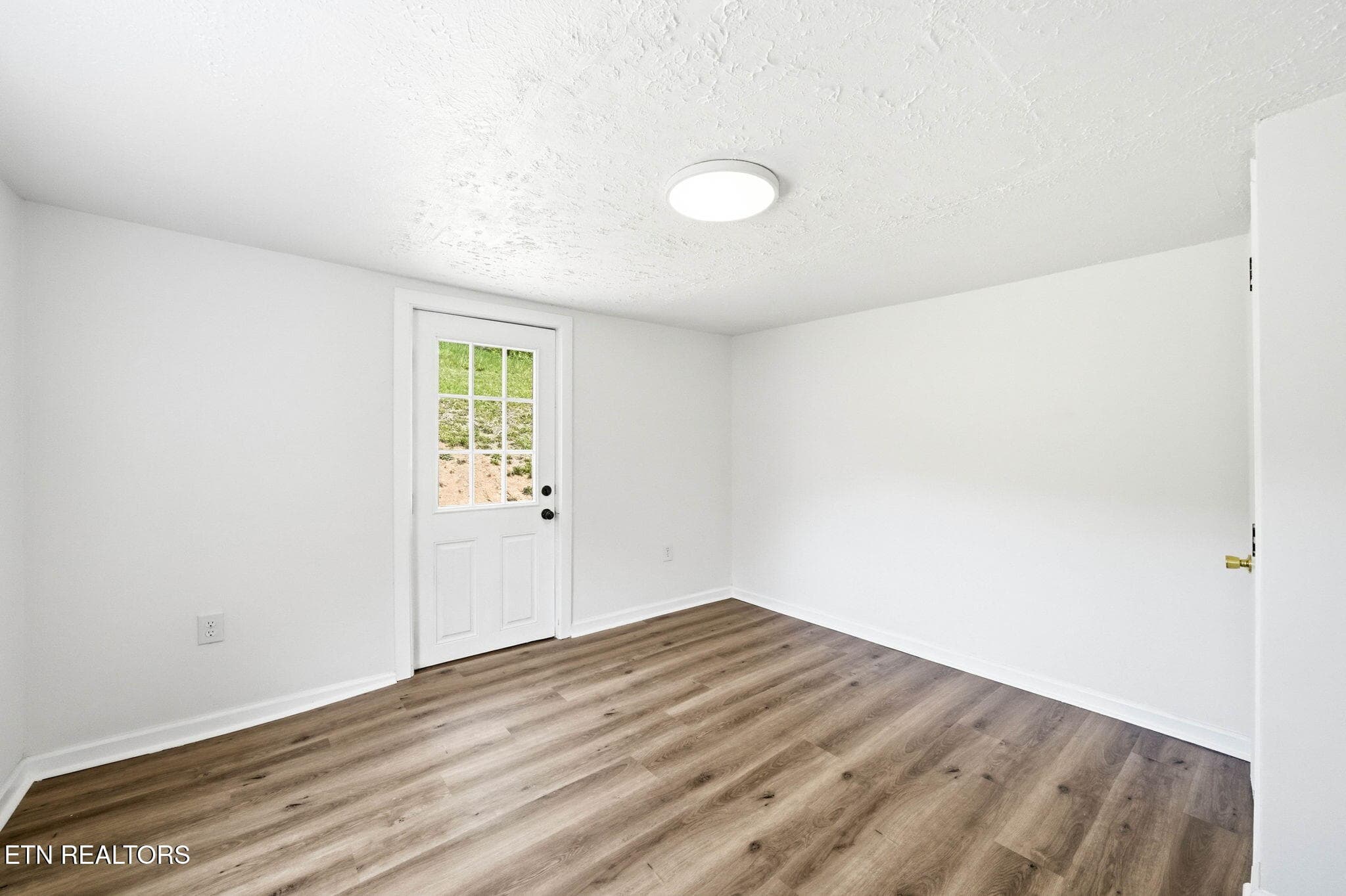 3-web-or-mls-933 Hubert Taylor Rd-11 - 933 Hubert Taylor Rd, Mountain City, TN 37683