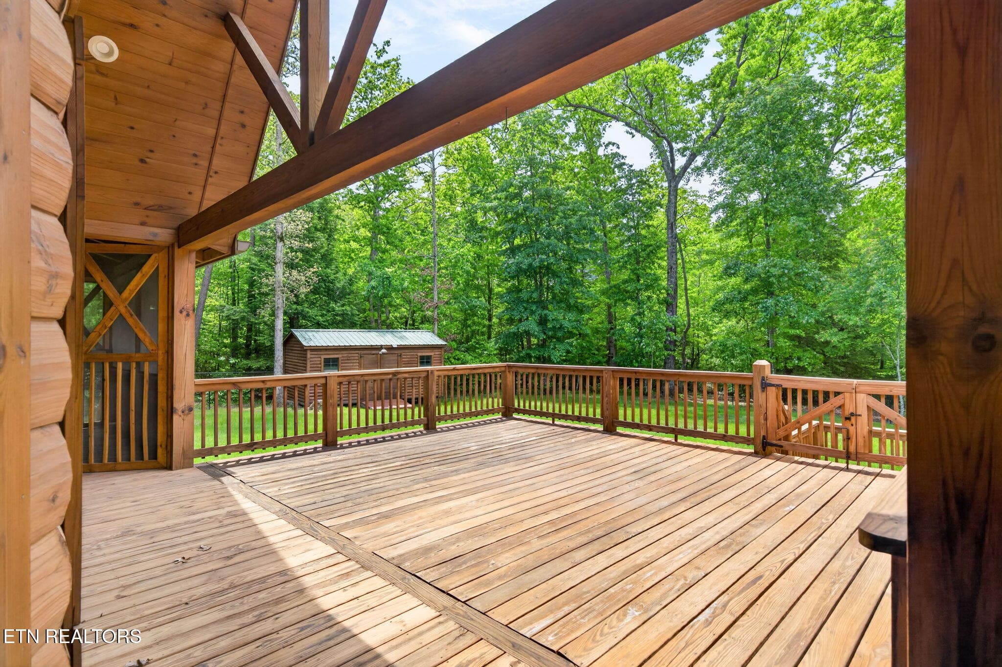 17-web-or-mls-704 White Oak Rd_078_TNPC - 704 White Oak Rd, Monterey, TN 38574, Monterey