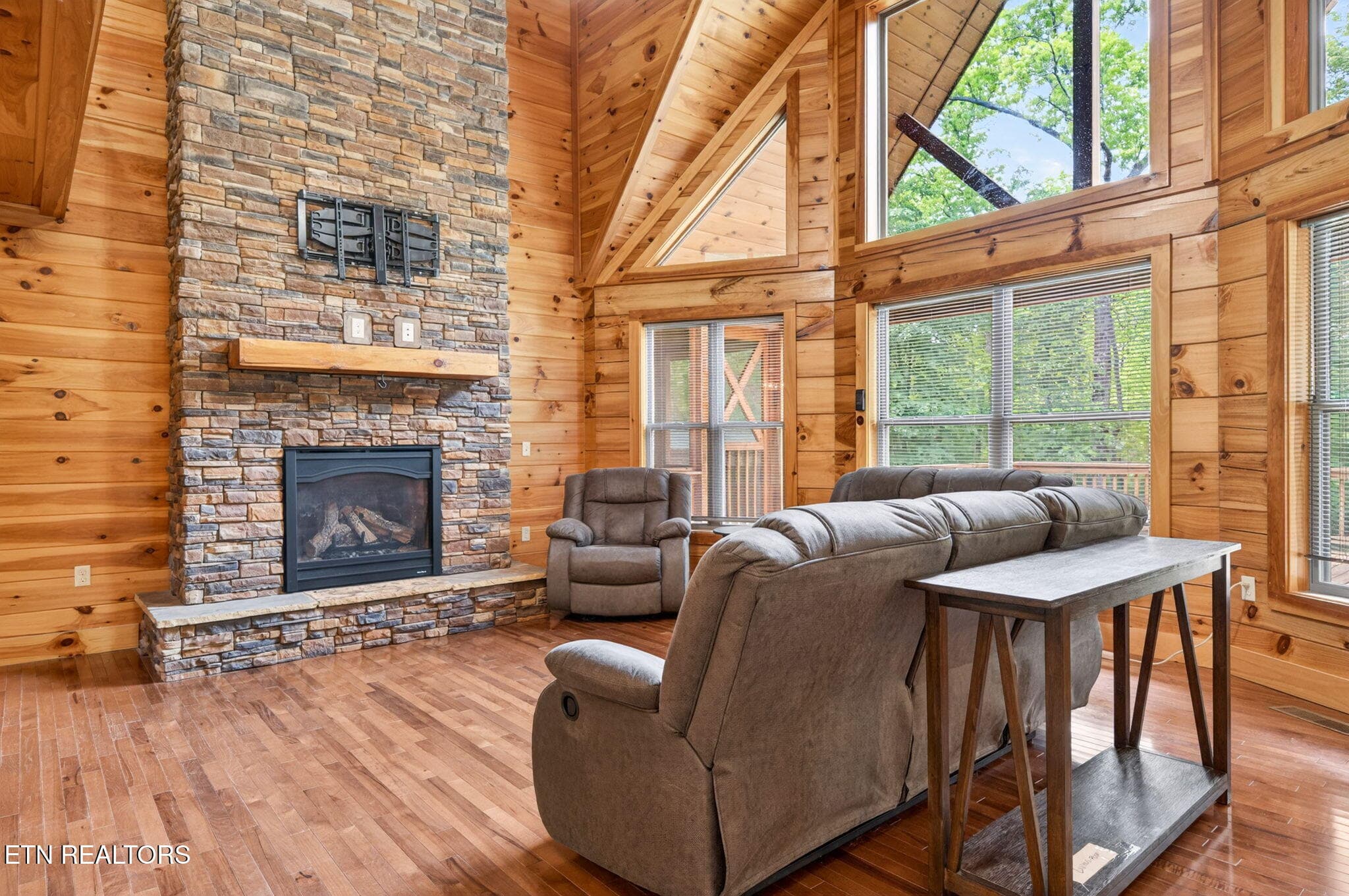 32-web-or-mls-704 White Oak Rd_152_TNPC - 704 White Oak Rd, Monterey, TN 38574, Monterey