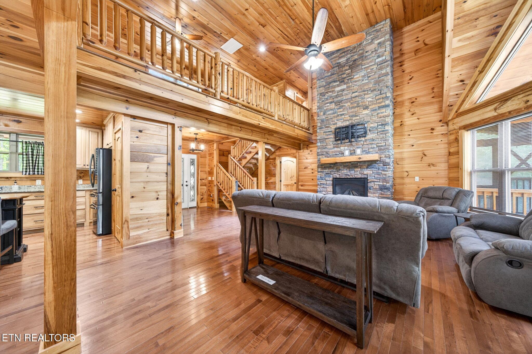 40-web-or-mls-704 White Oak Rd_191_TNPC - 704 White Oak Rd, Monterey, TN 38574, Monterey