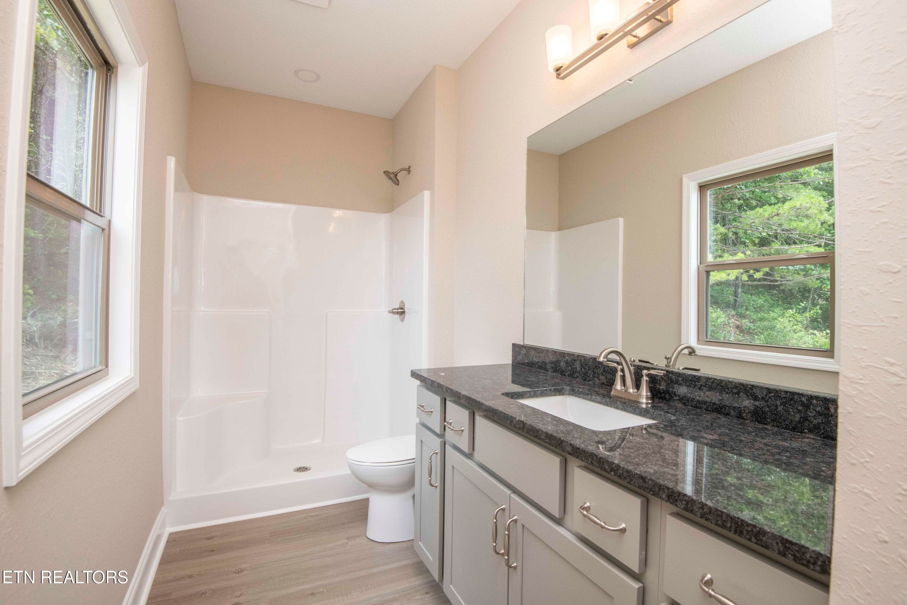 master bath_1 - 2609 Mountain Blvd, Sevierville, TN 37876