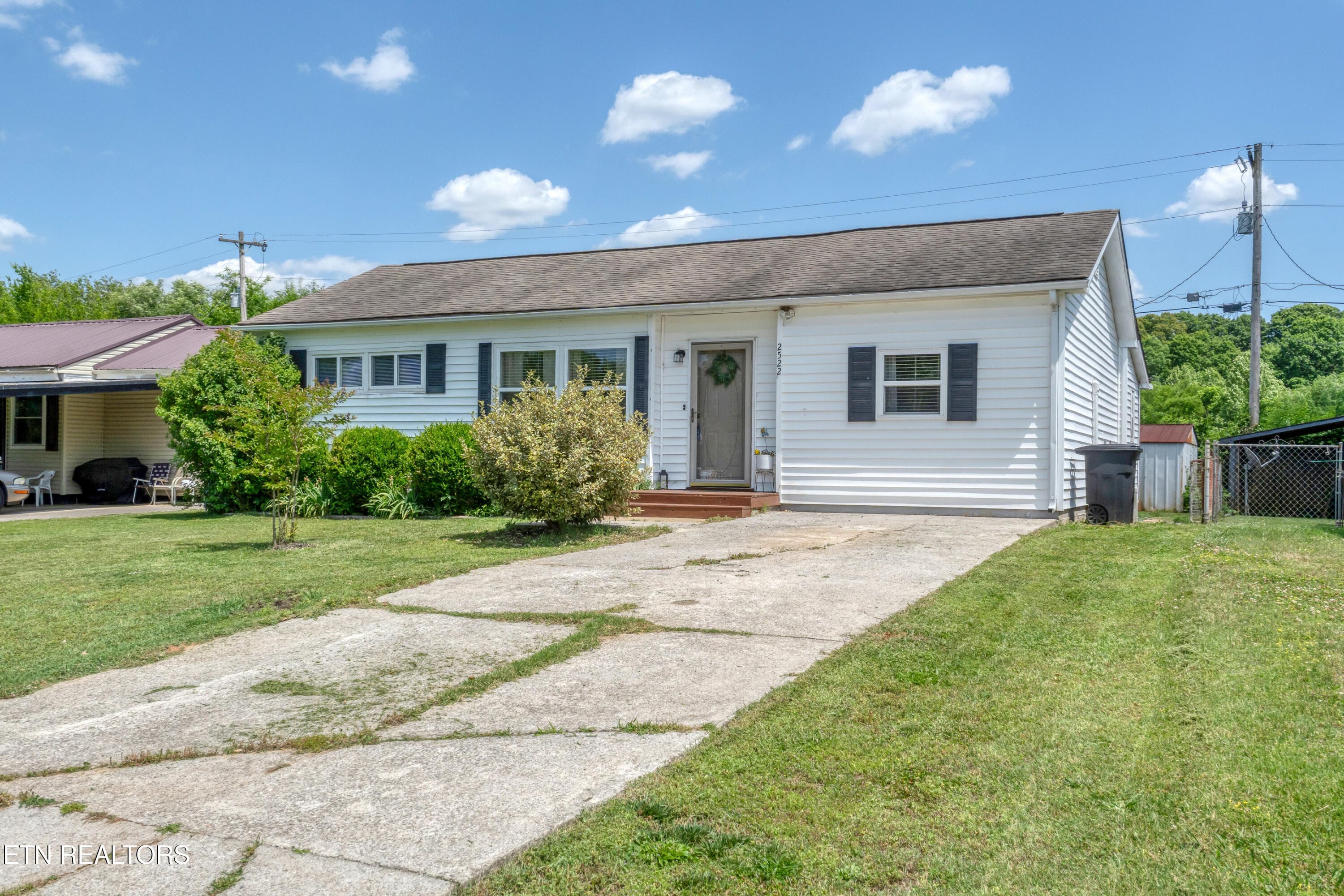 2522 Marshall St, Maryville, TN 37804