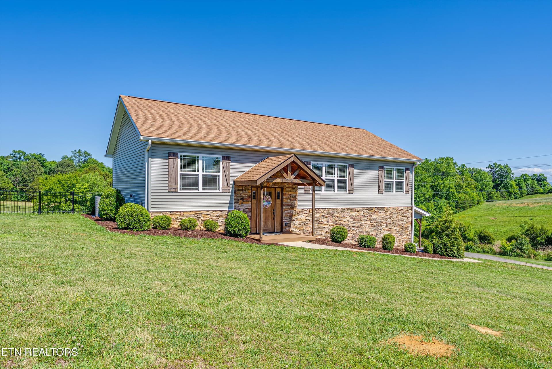 02-Front A2 - 1706 Veta Drive, New Market, TN 37820
