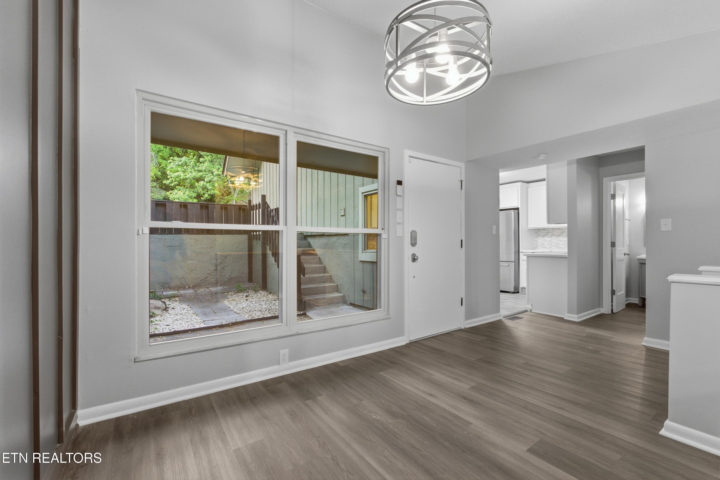 2000-8 - 1900 Ridgecrest Drive 304, Knoxville, TN 37918