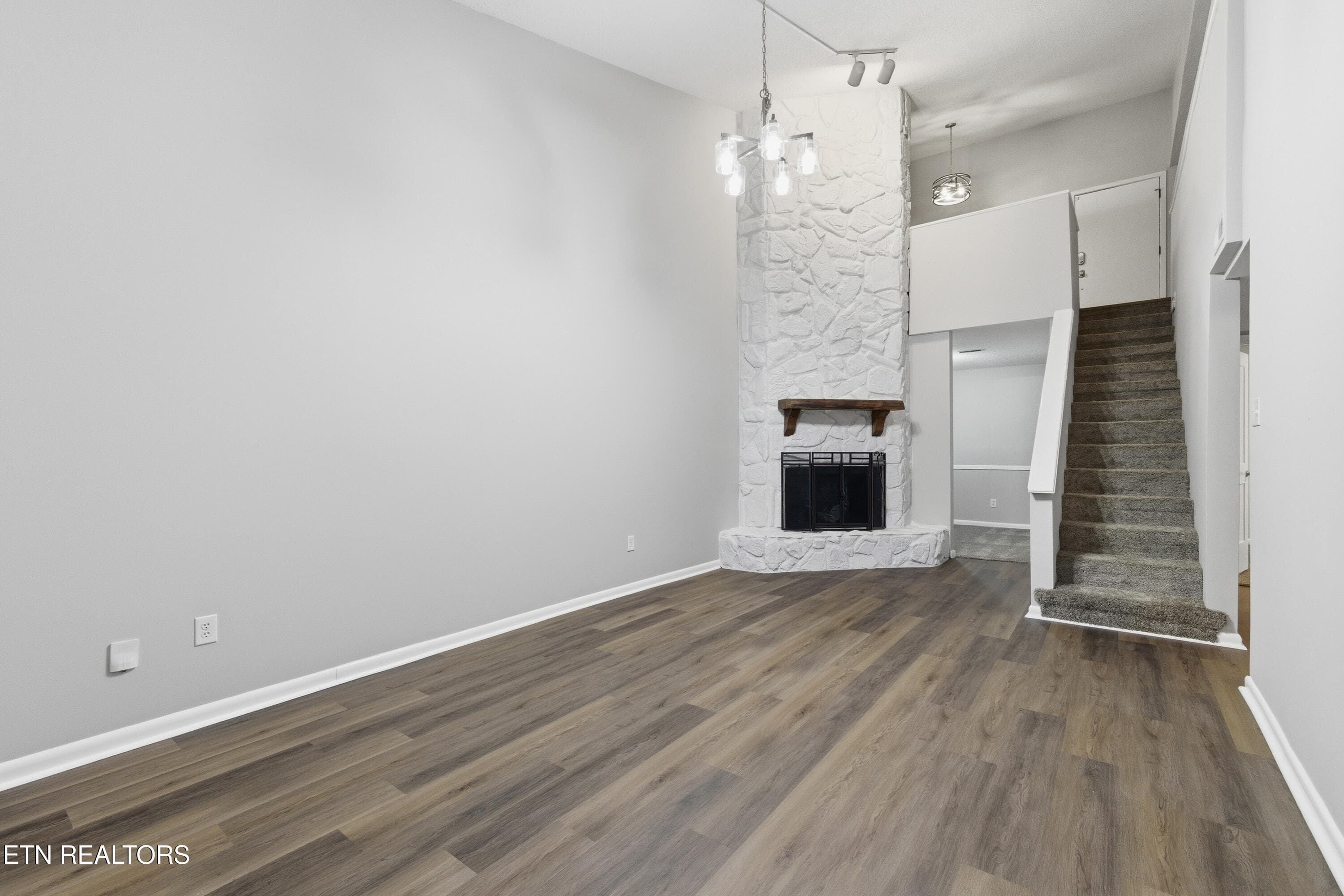 2000-22 - 1900 Ridgecrest Drive 304, Knoxville, TN 37918