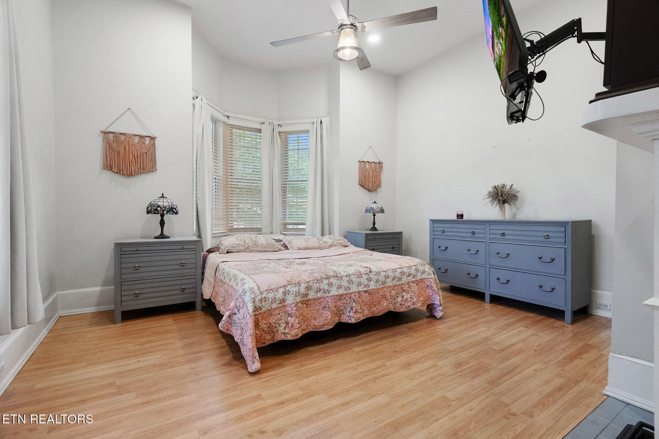 dsc03848 - 719 Medaris St, Clinton, TN 37716