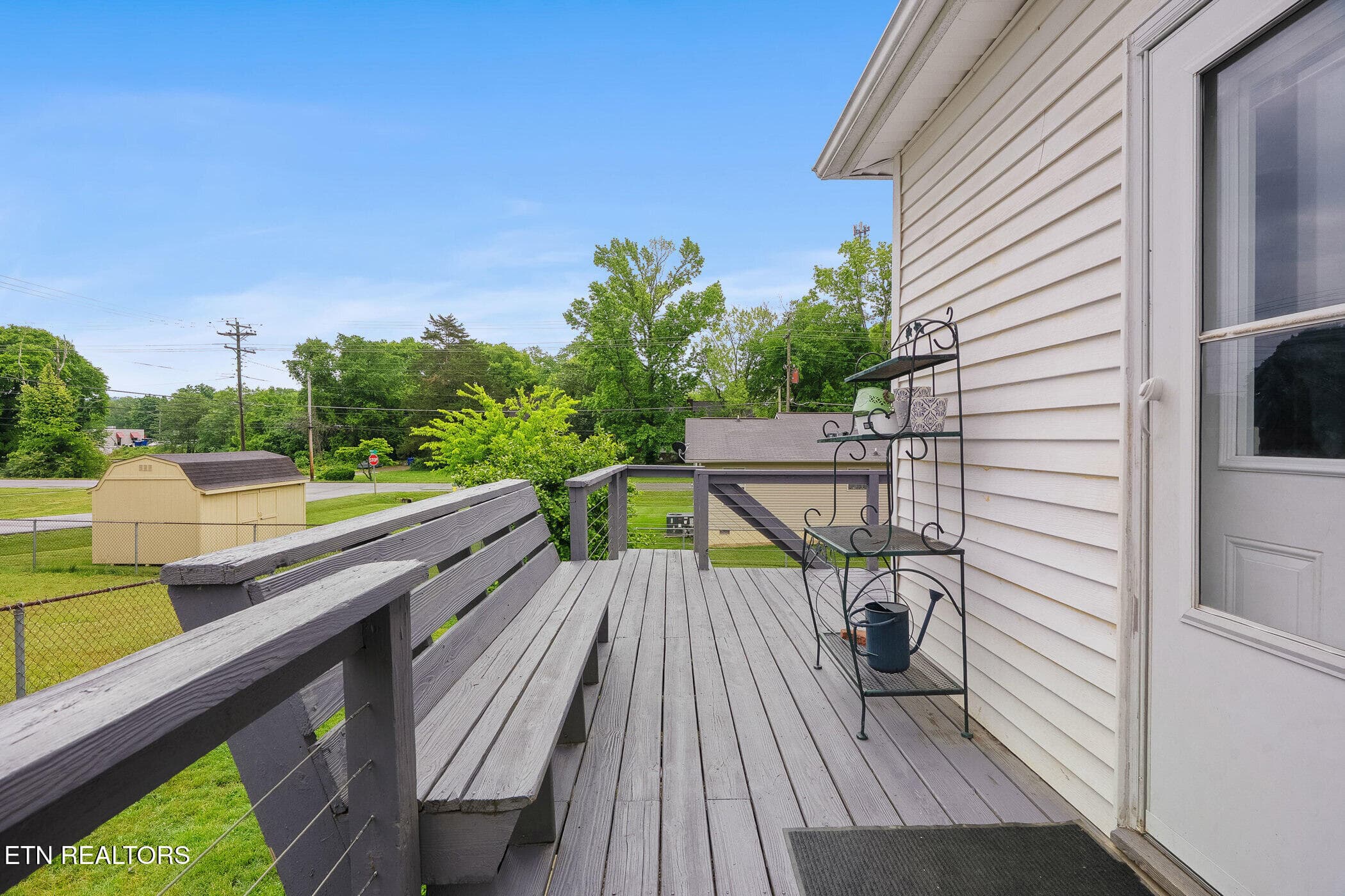dsc03878 - 719 Medaris St, Clinton, TN 37716