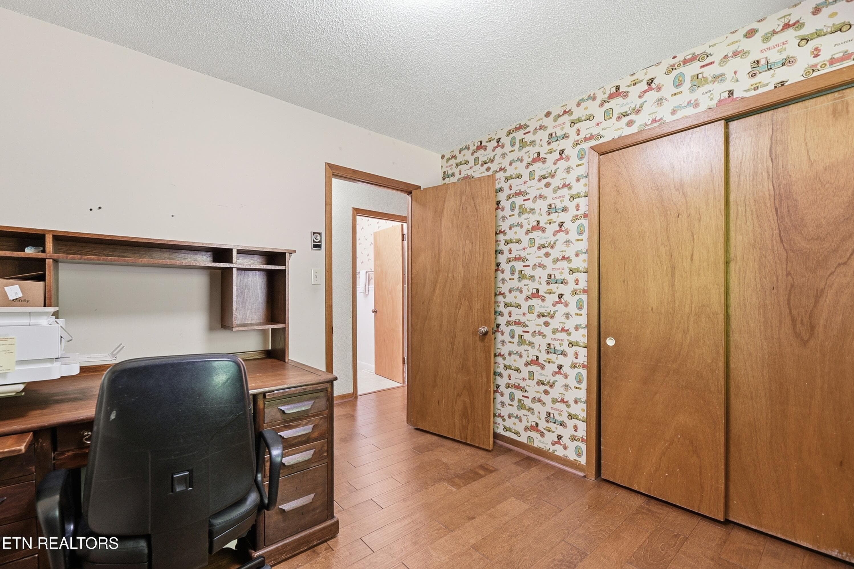 Office/Bedroom 2 - 221 Sherwood Rd, Powell, TN 37849